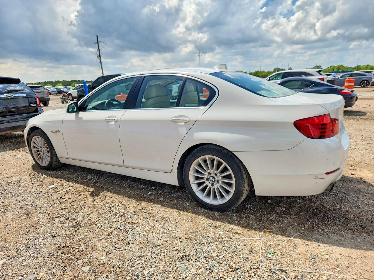 2012 Bmw 535 I White vin: WBAFR7C54CC809663