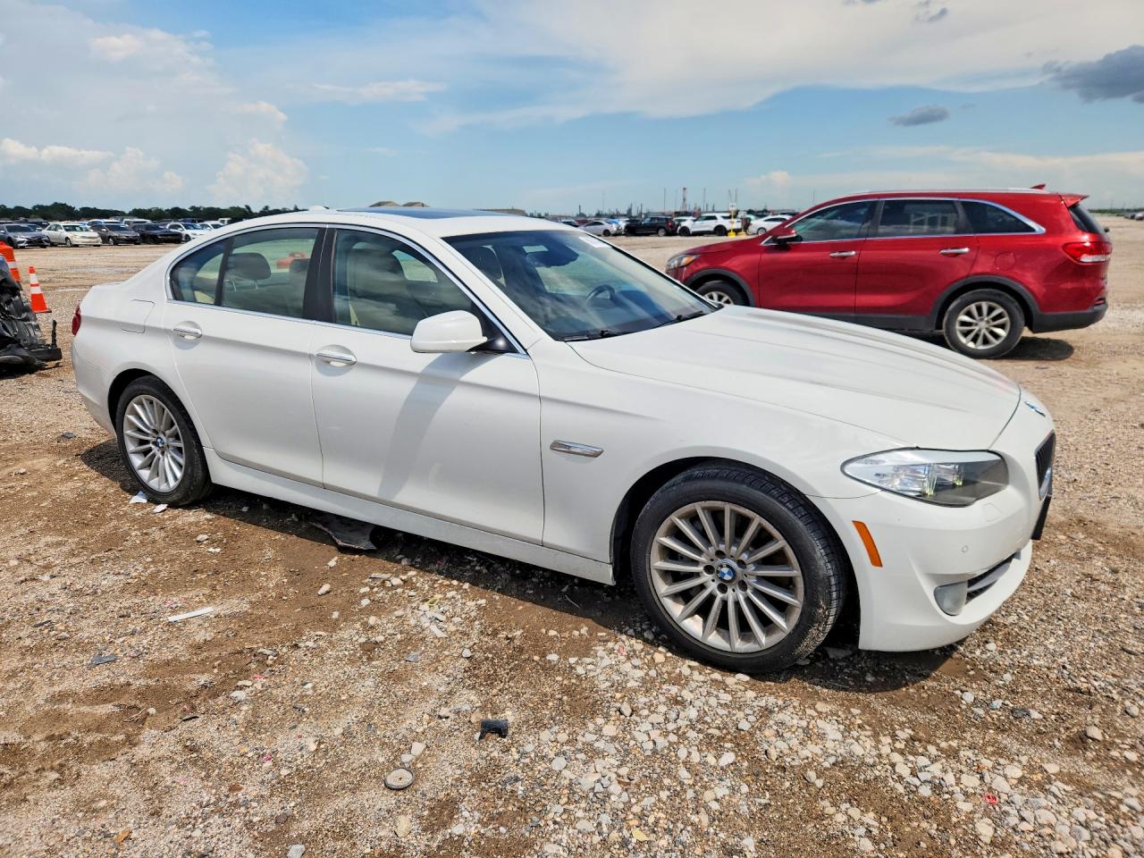 2012 Bmw 535 I White vin: WBAFR7C54CC809663