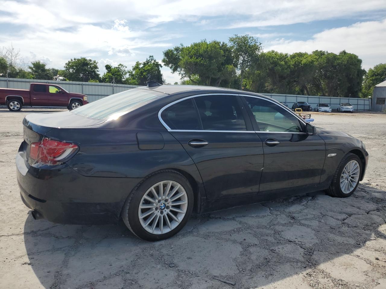 2013 Bmw 535 I Black vin: WBAFR7C54DC819742 Damage: Right Tail Light, Broken, Replacement Required