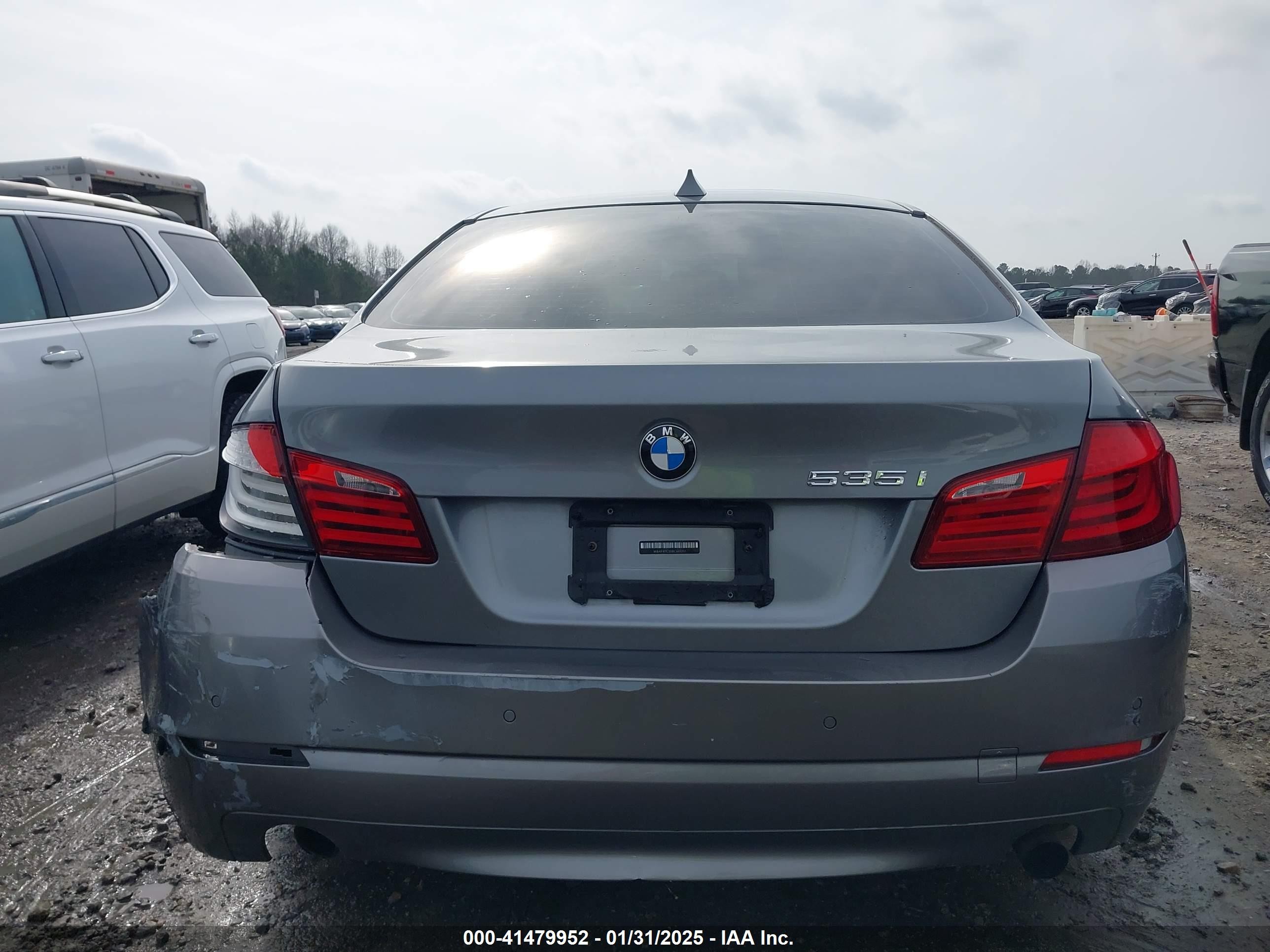 2011 Bmw 535i   Silver vin: WBAFR7C55BC603251