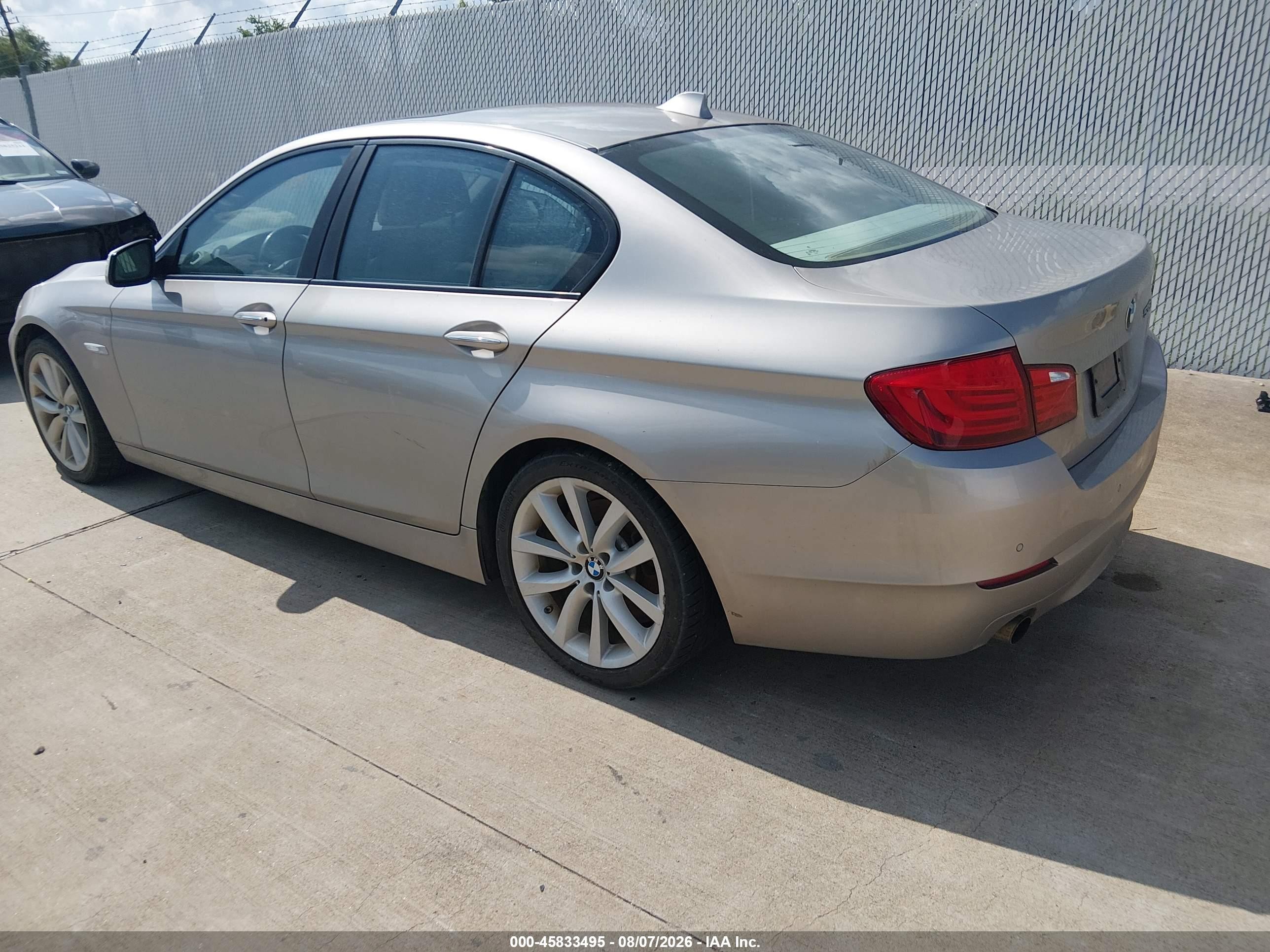 2011 Bmw 535i   Gold vin: WBAFR7C55BC800534