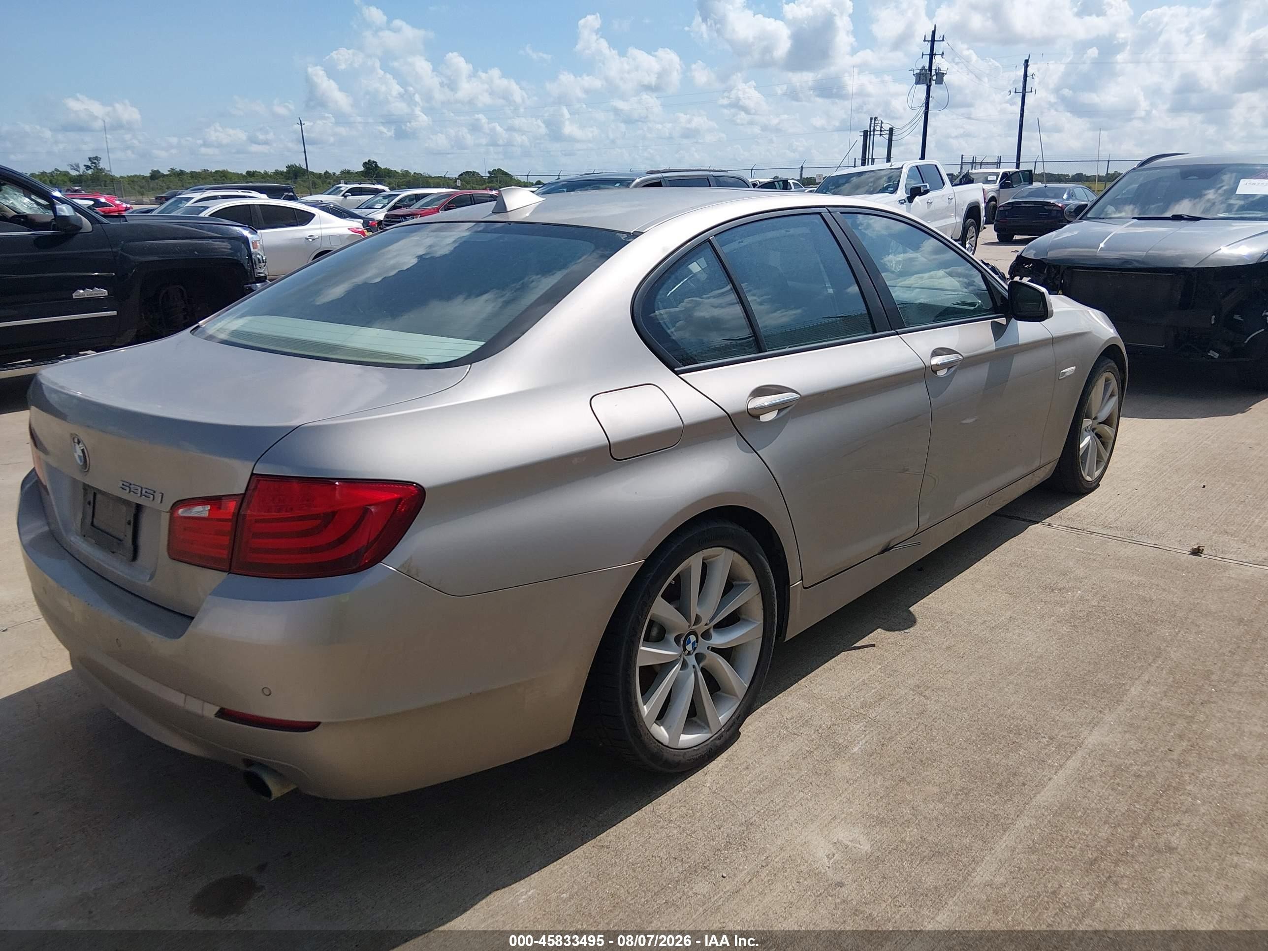2011 Bmw 535i   Gold vin: WBAFR7C55BC800534