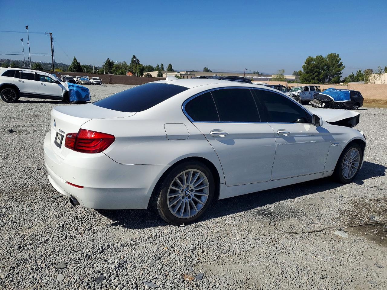 2013 Bmw 535 I White vin: WBAFR7C55DC824030