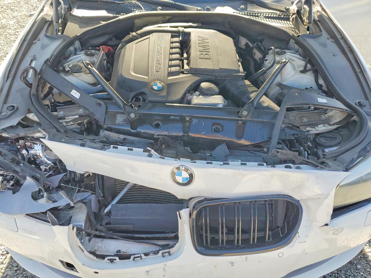 2013 Bmw 535 I White vin: WBAFR7C55DC824030