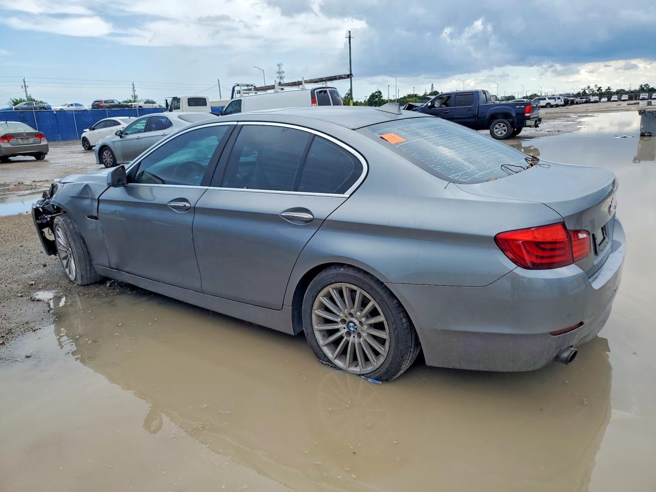 2012 Bmw 535 I Серебряный vin: WBAFR7C56CC813388