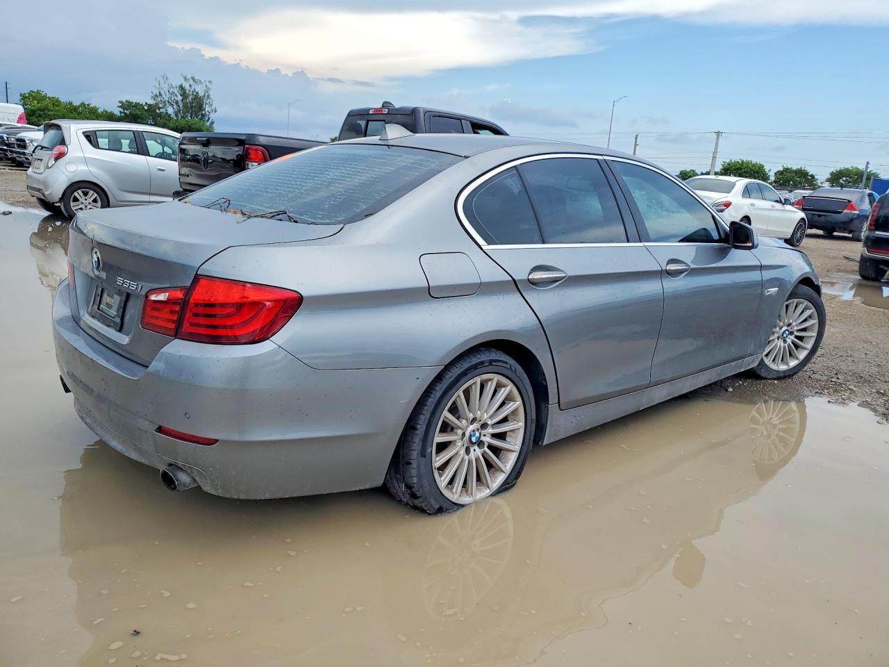 2012 Bmw 535 I Серебряный vin: WBAFR7C56CC813388