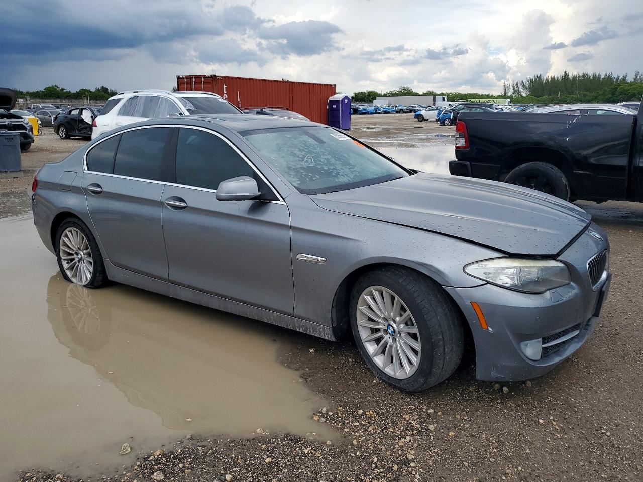 2012 Bmw 535 I Серебряный vin: WBAFR7C56CC813388