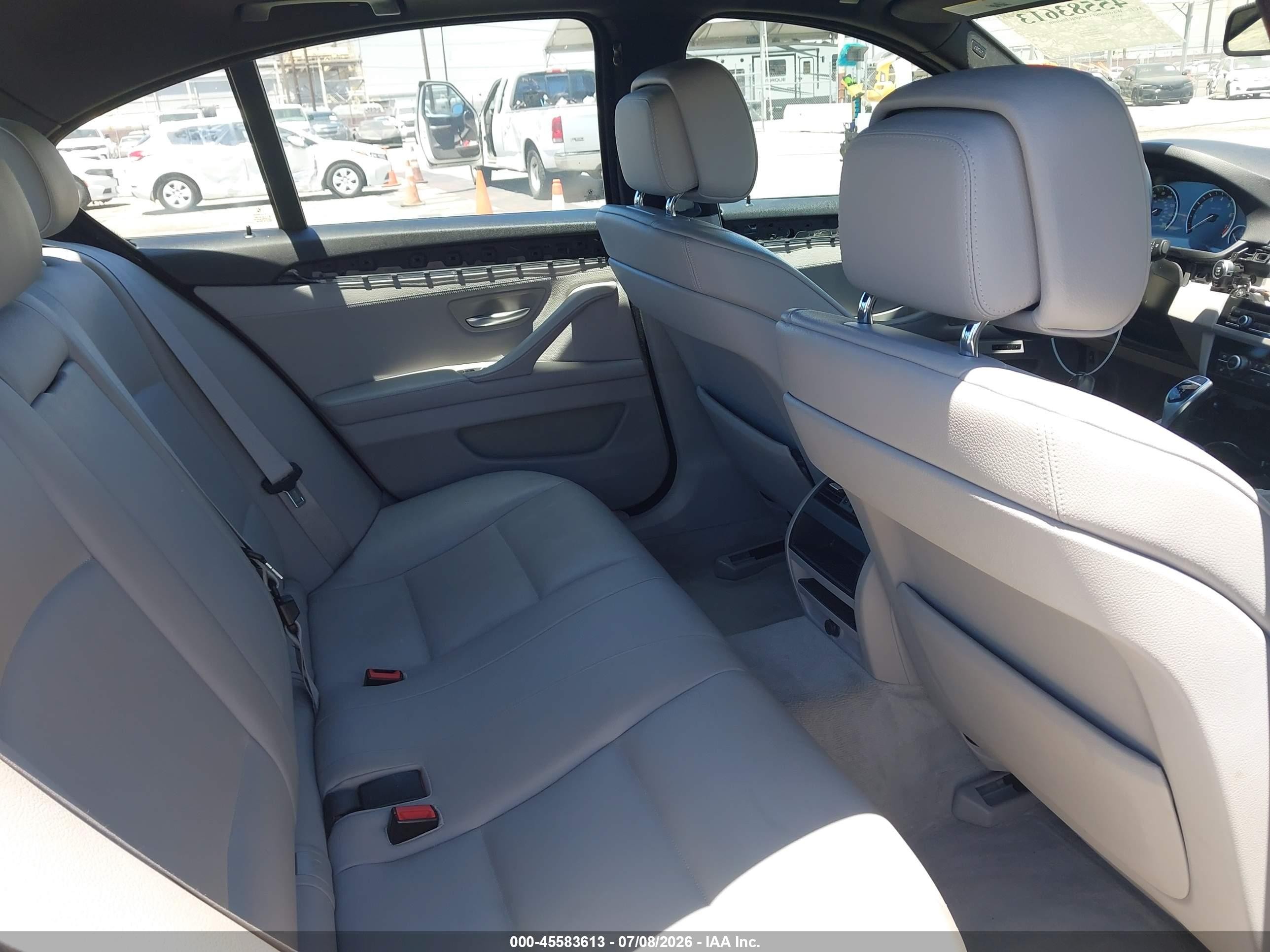 2013 Bmw 535i   Silver vin: WBAFR7C56DC822450