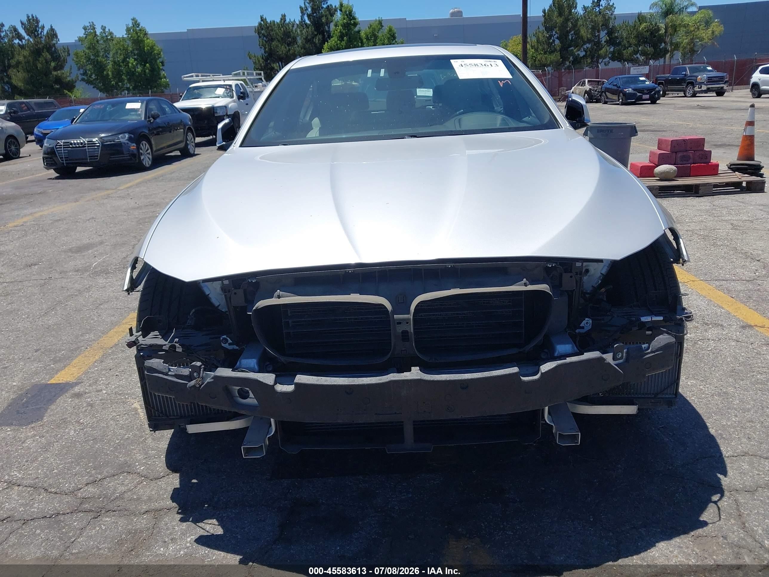 2013 Bmw 535i   Silver vin: WBAFR7C56DC822450