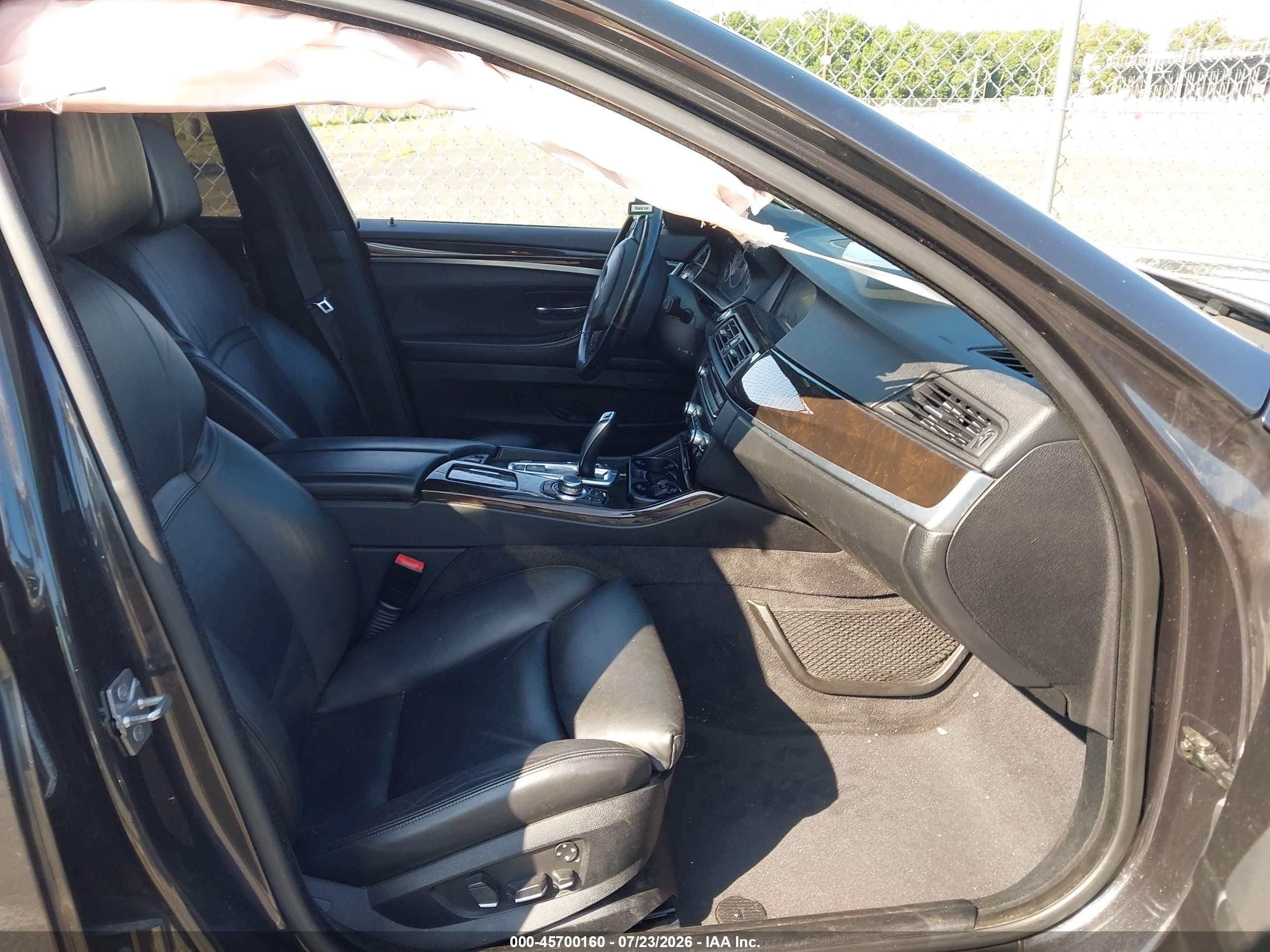 2011 Bmw 535i   Серый vin: WBAFR7C57BC602831