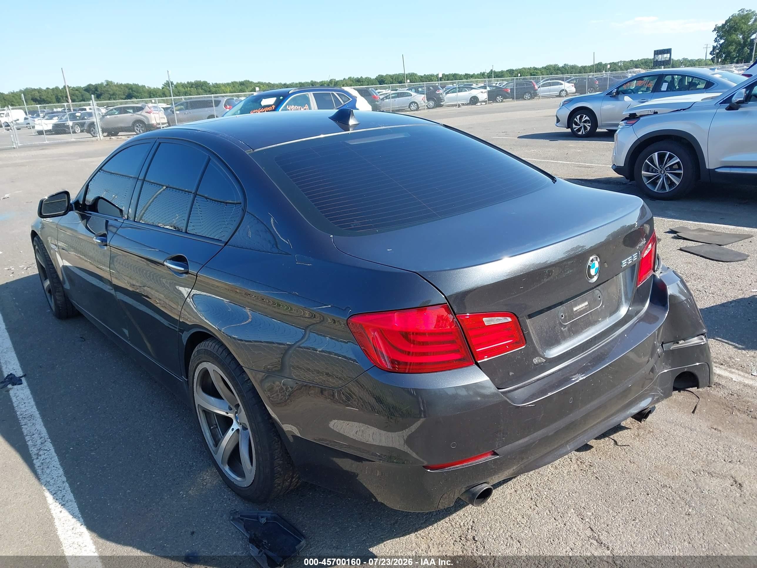 2011 Bmw 535i   Серый vin: WBAFR7C57BC602831