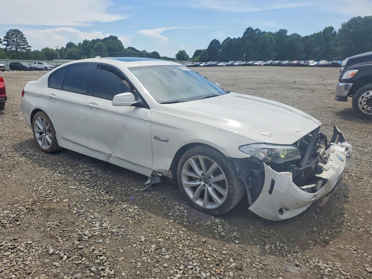 2012 Bmw 535 I White vin: WBAFR7C57CC813139