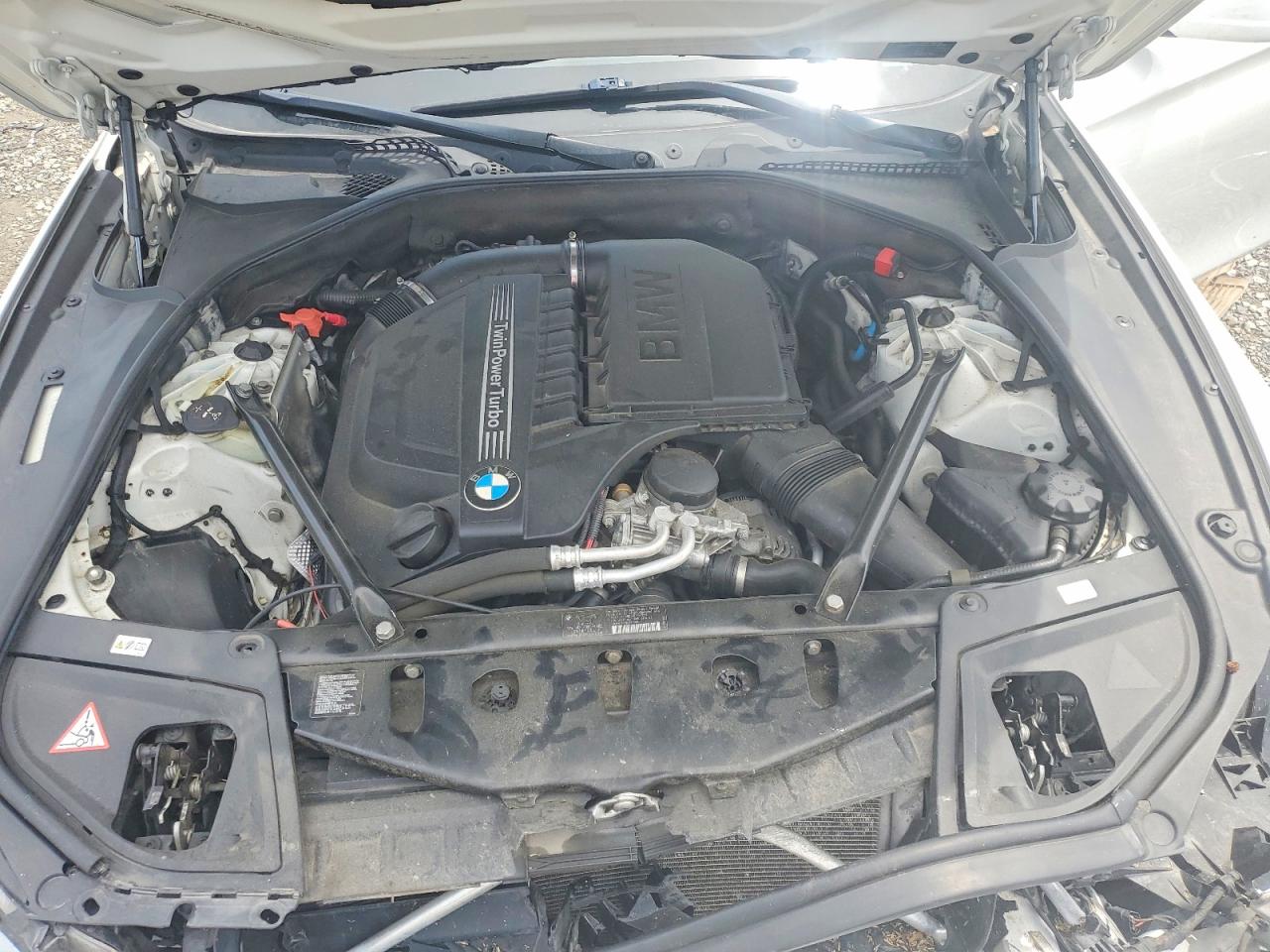 2012 Bmw 535 I White vin: WBAFR7C57CC813139