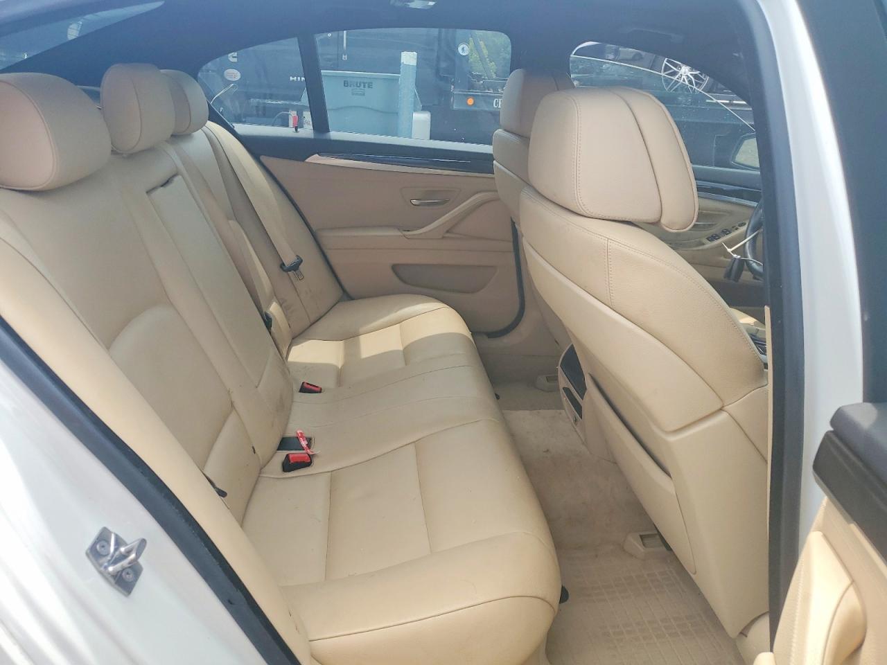 2012 Bmw 535 I White vin: WBAFR7C57CC813139