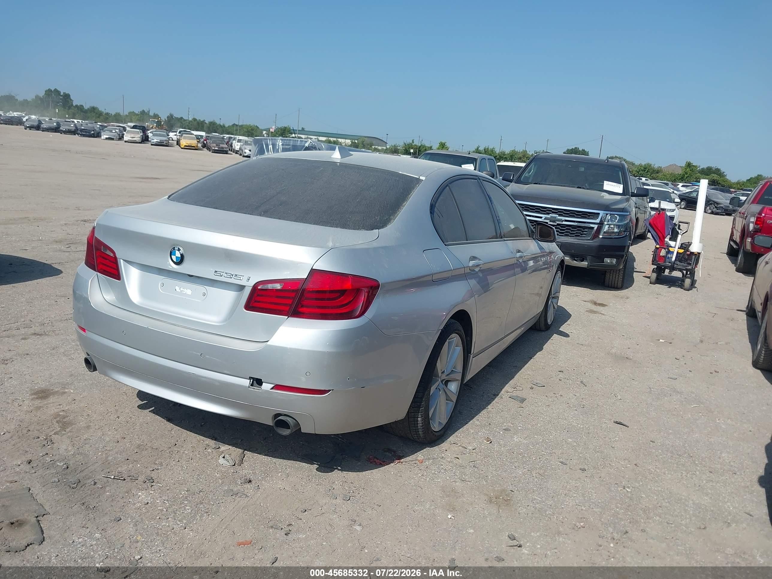 2012 Bmw 535i   Silver vin: WBAFR7C57CC814551