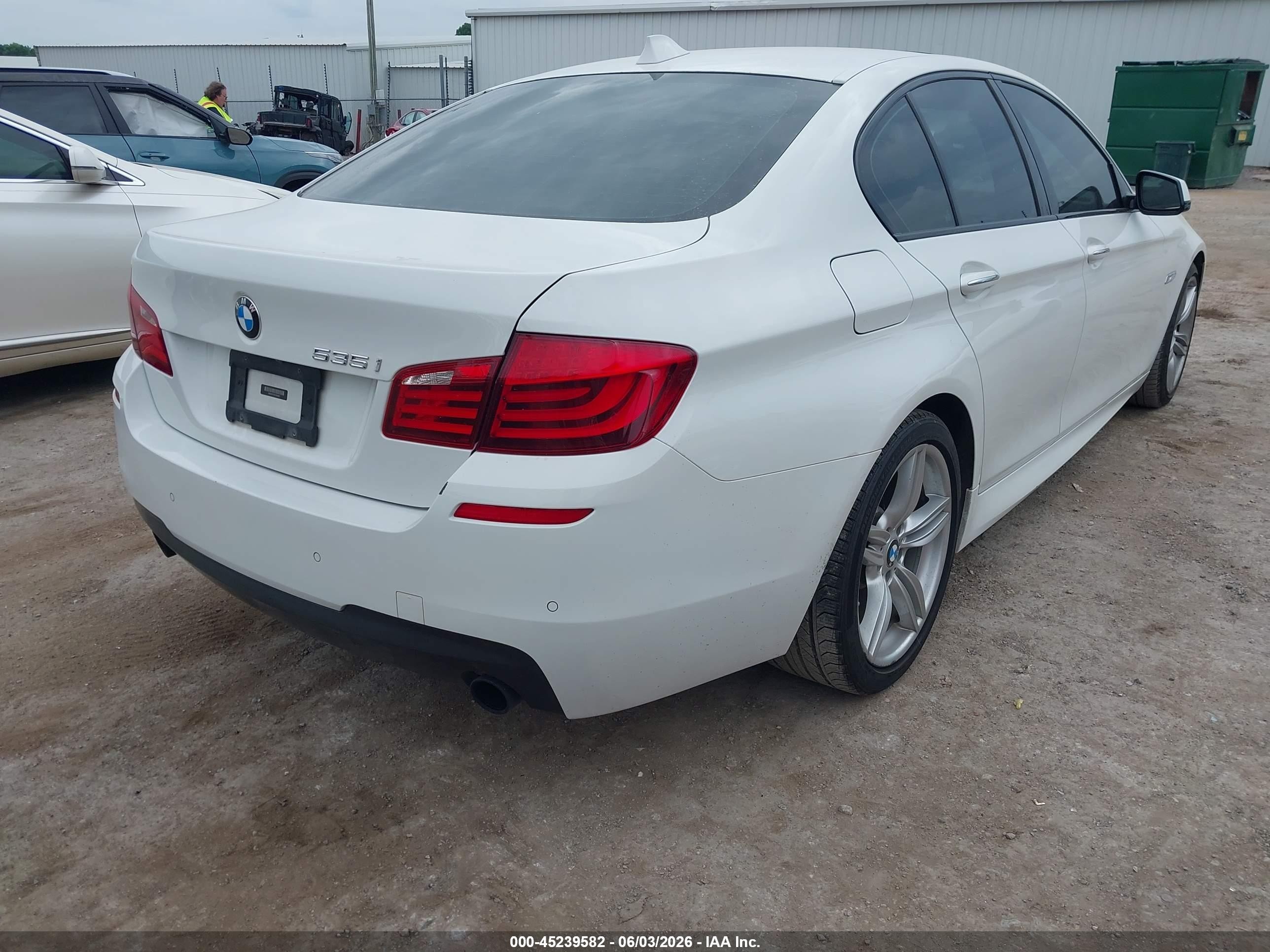 2013 Bmw 535i   White vin: WBAFR7C57DC824353