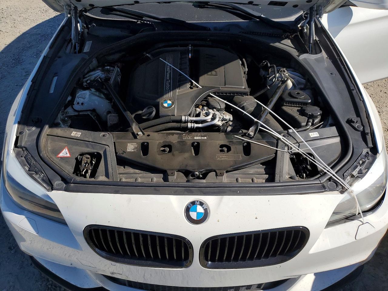 2011 Bmw 535 I White vin: WBAFR7C58BC803928