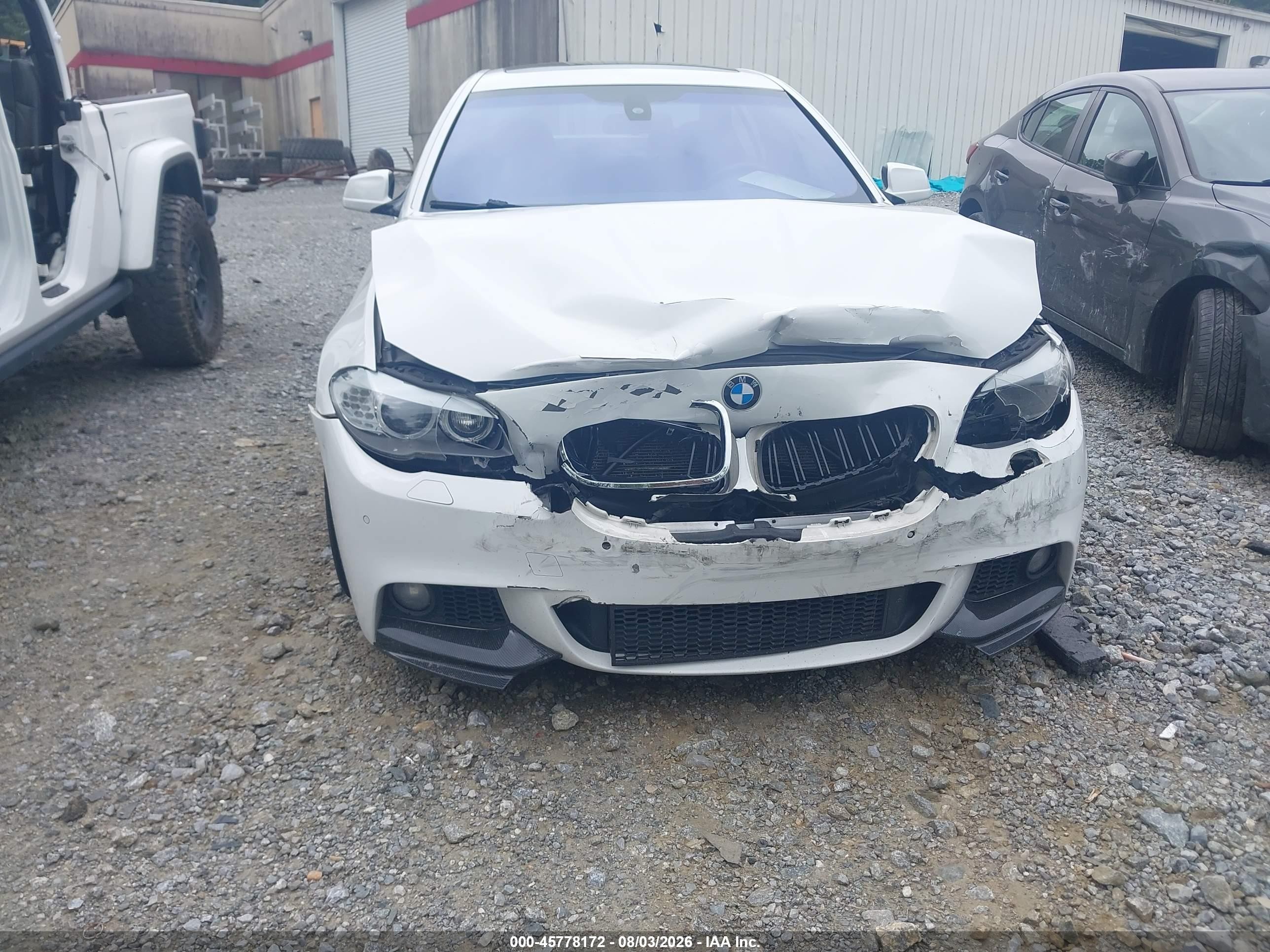 2012 Bmw 535i   White vin: WBAFR7C58CC813750