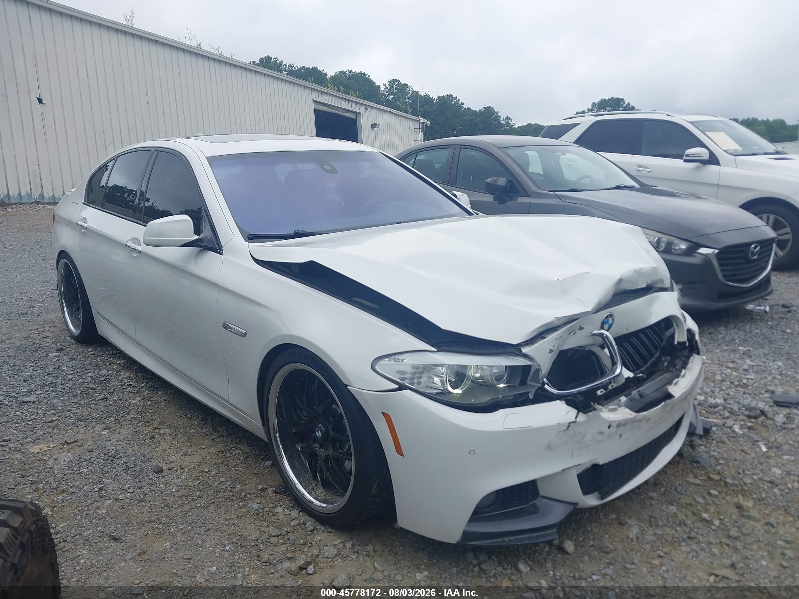 2012 Bmw 535i   Белый vin: WBAFR7C58CC813750