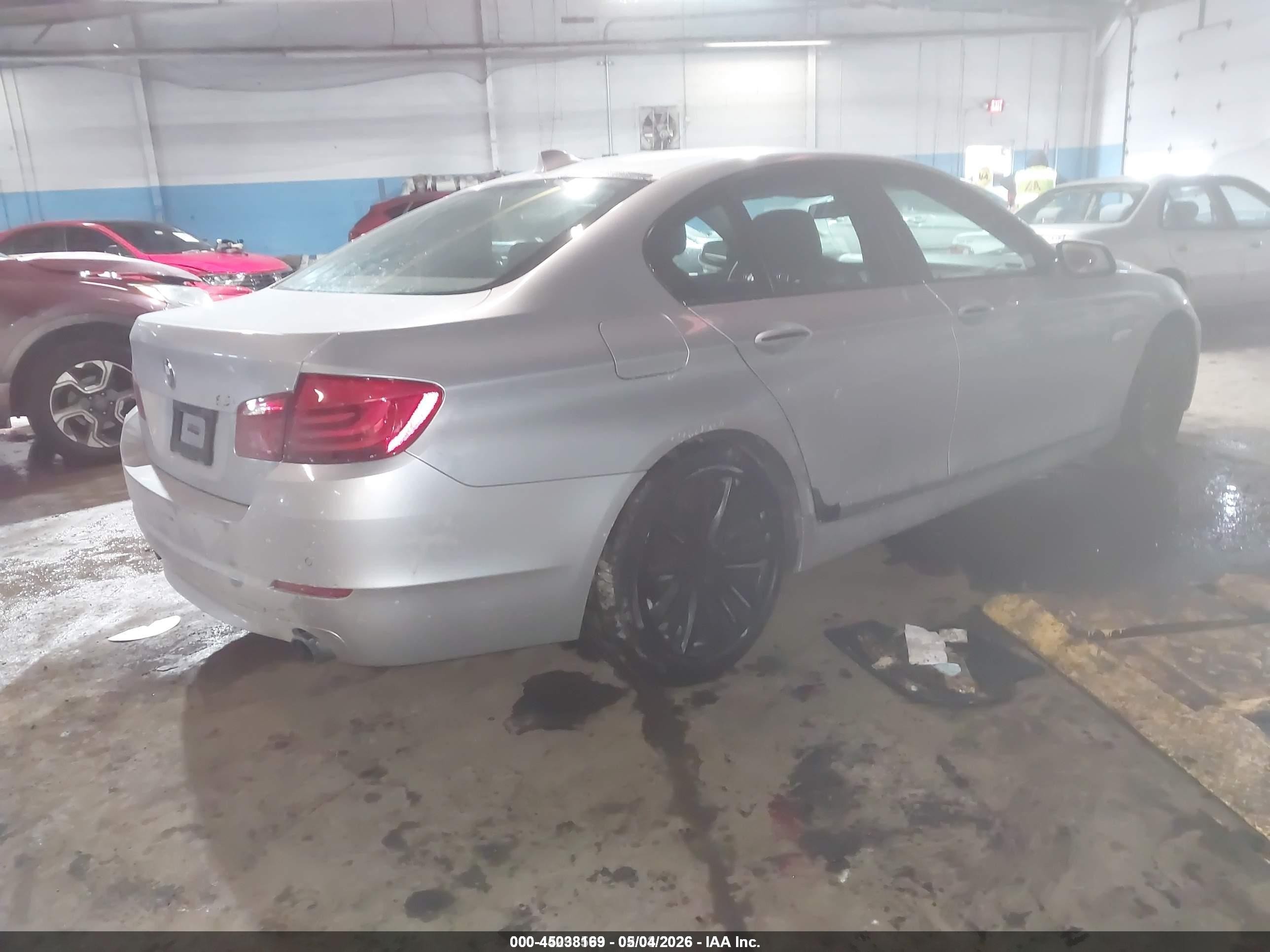 2011 Bmw 535i   Silver vin: WBAFR7C59BC602295