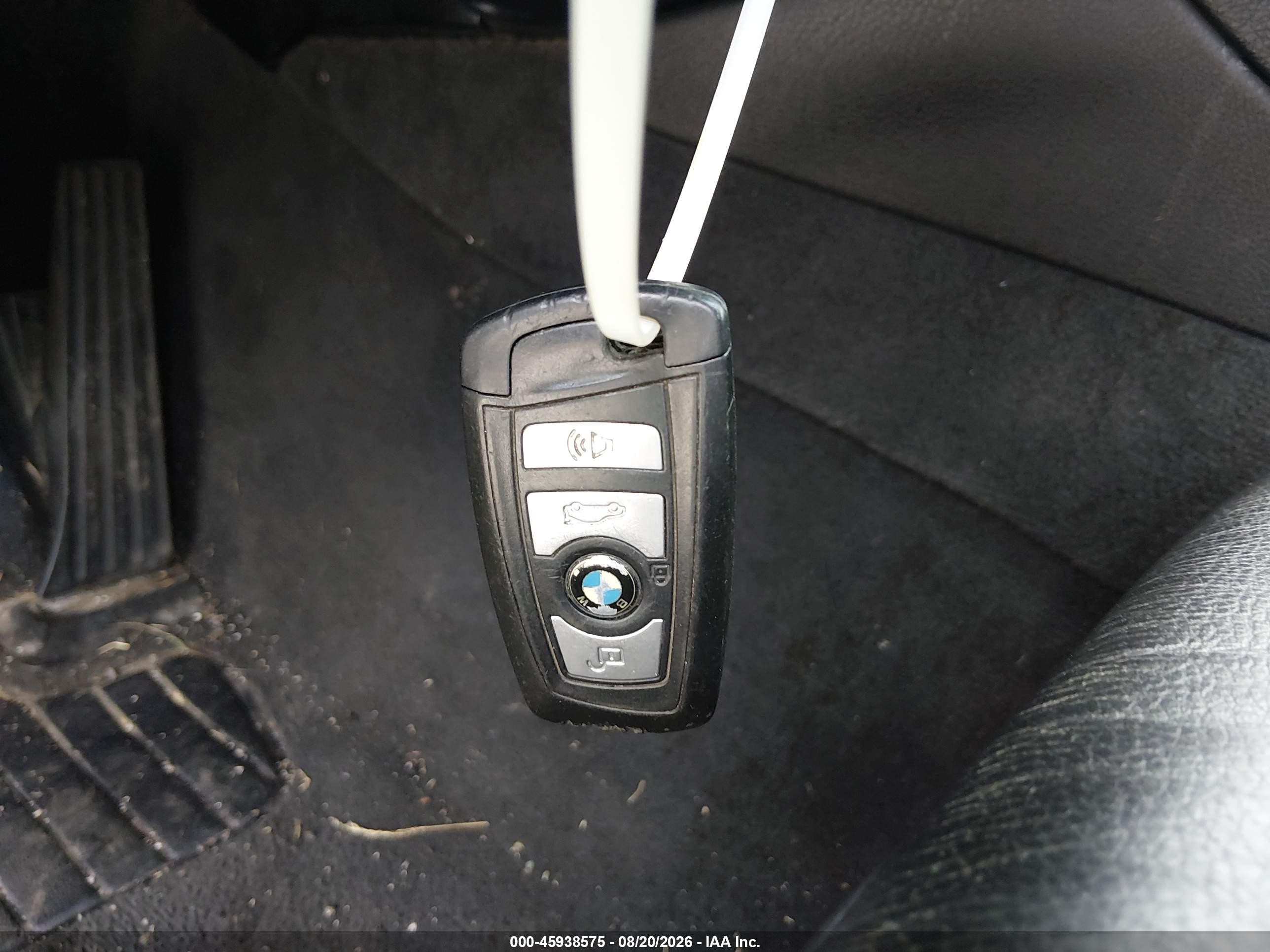 2012 Bmw 535i   White vin: WBAFR7C59CC808220