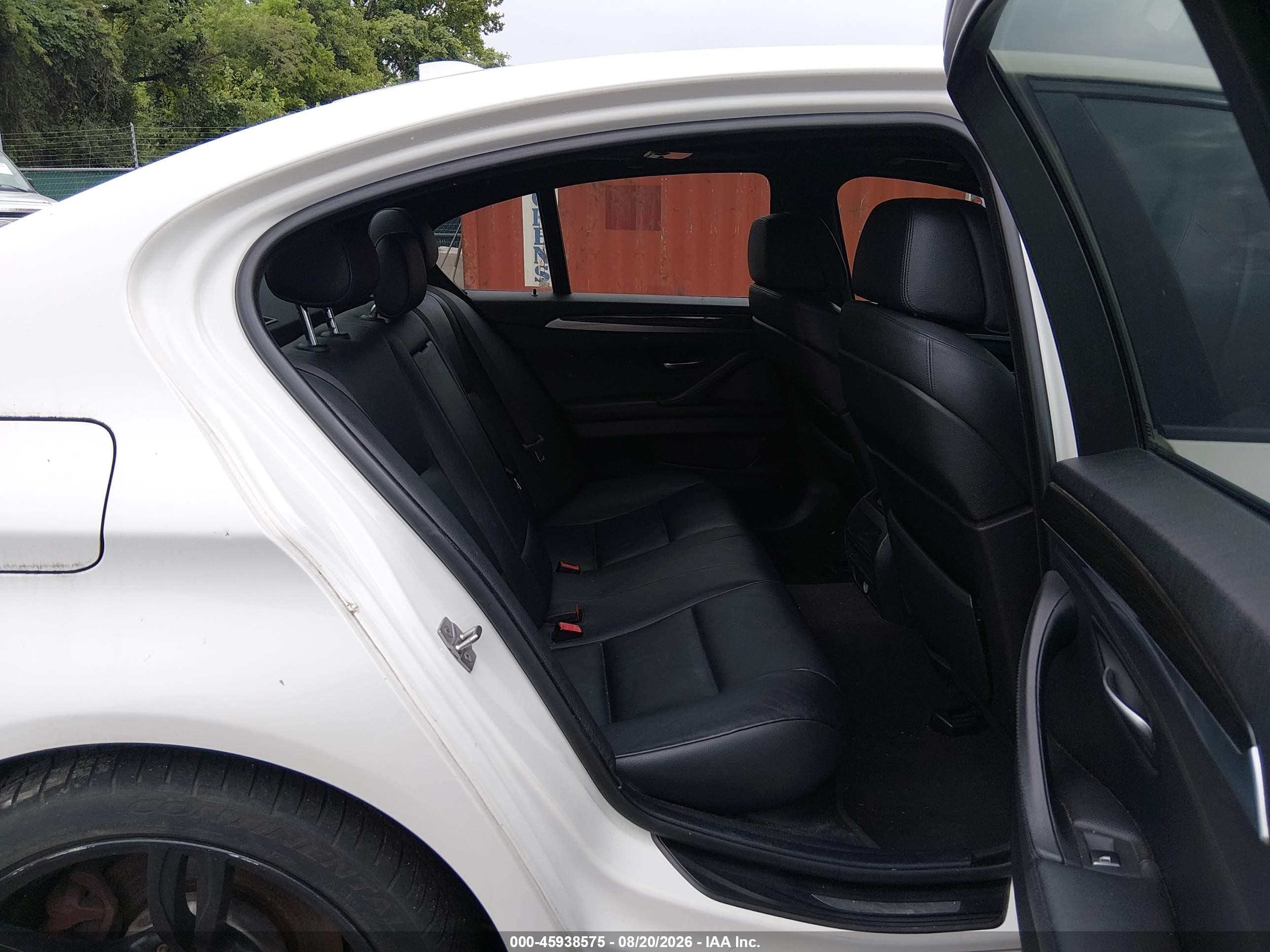 2012 Bmw 535i   White vin: WBAFR7C59CC808220