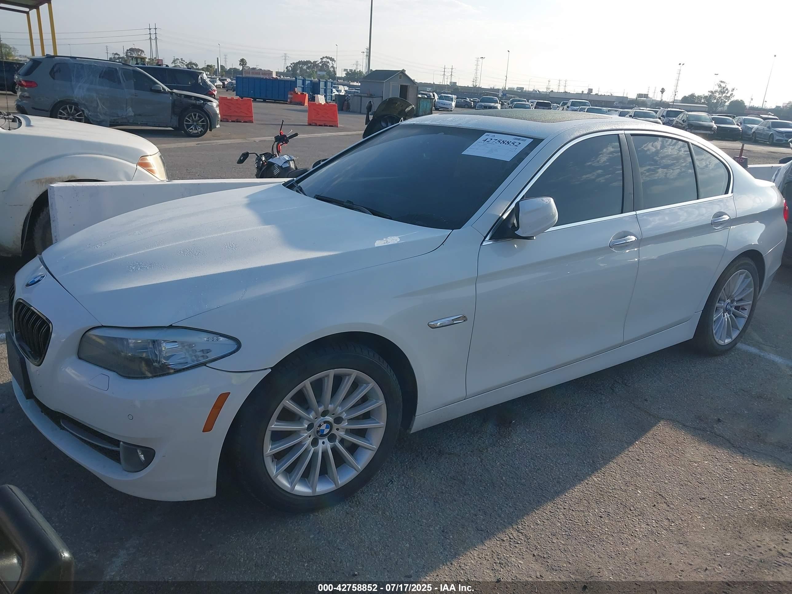 2012 Bmw 535i   White vin: WBAFR7C59CC815670
