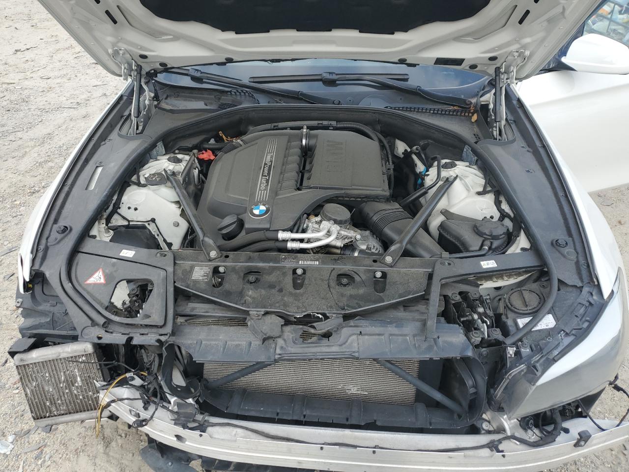 2013 Bmw 535 I Белый vin: WBAFR7C59DC817324 Damage: Front Bumper Reinforcement, Broken, Replacement Required