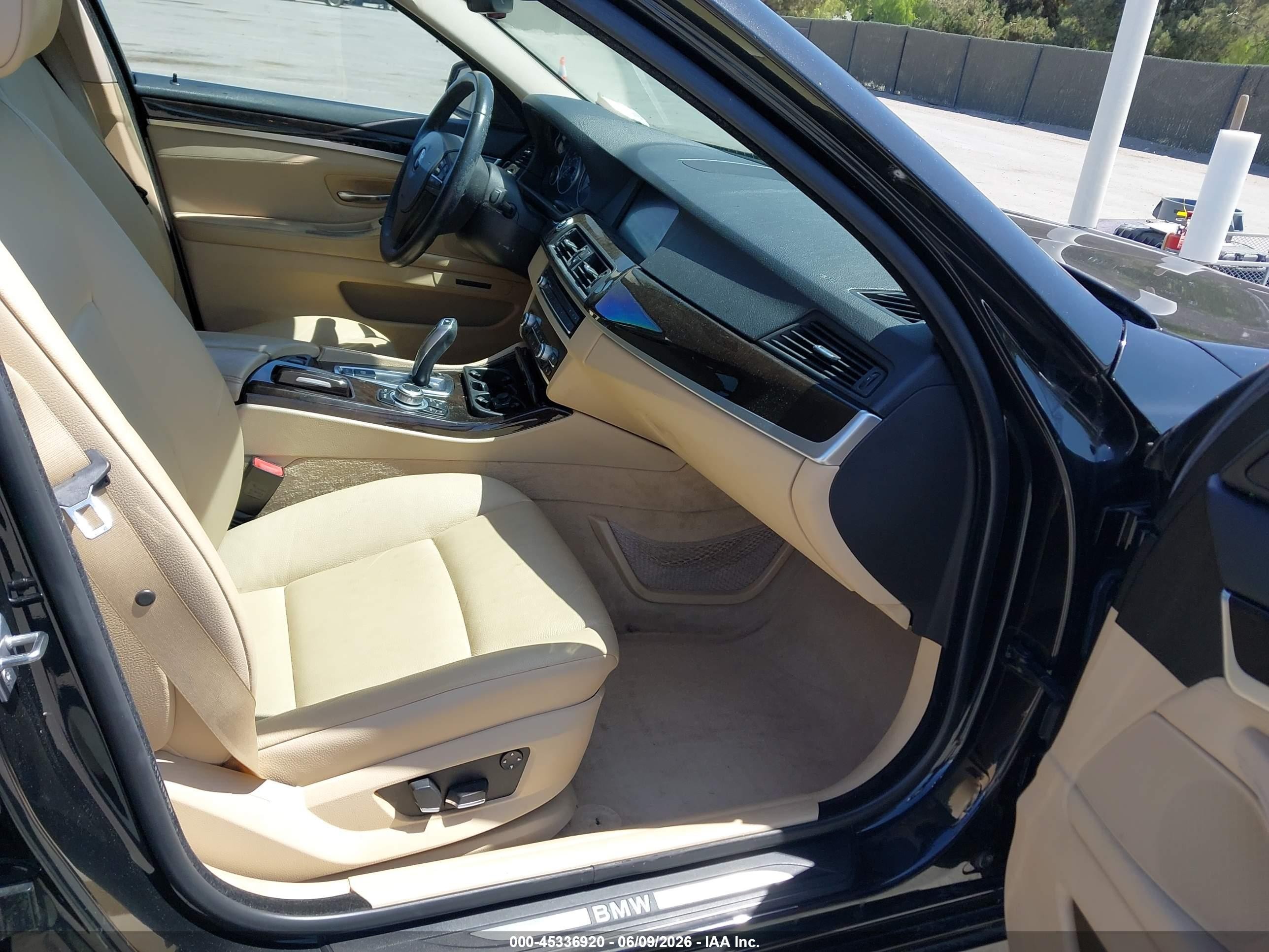 2011 Bmw 535i   Black vin: WBAFR7C5XBC266169
