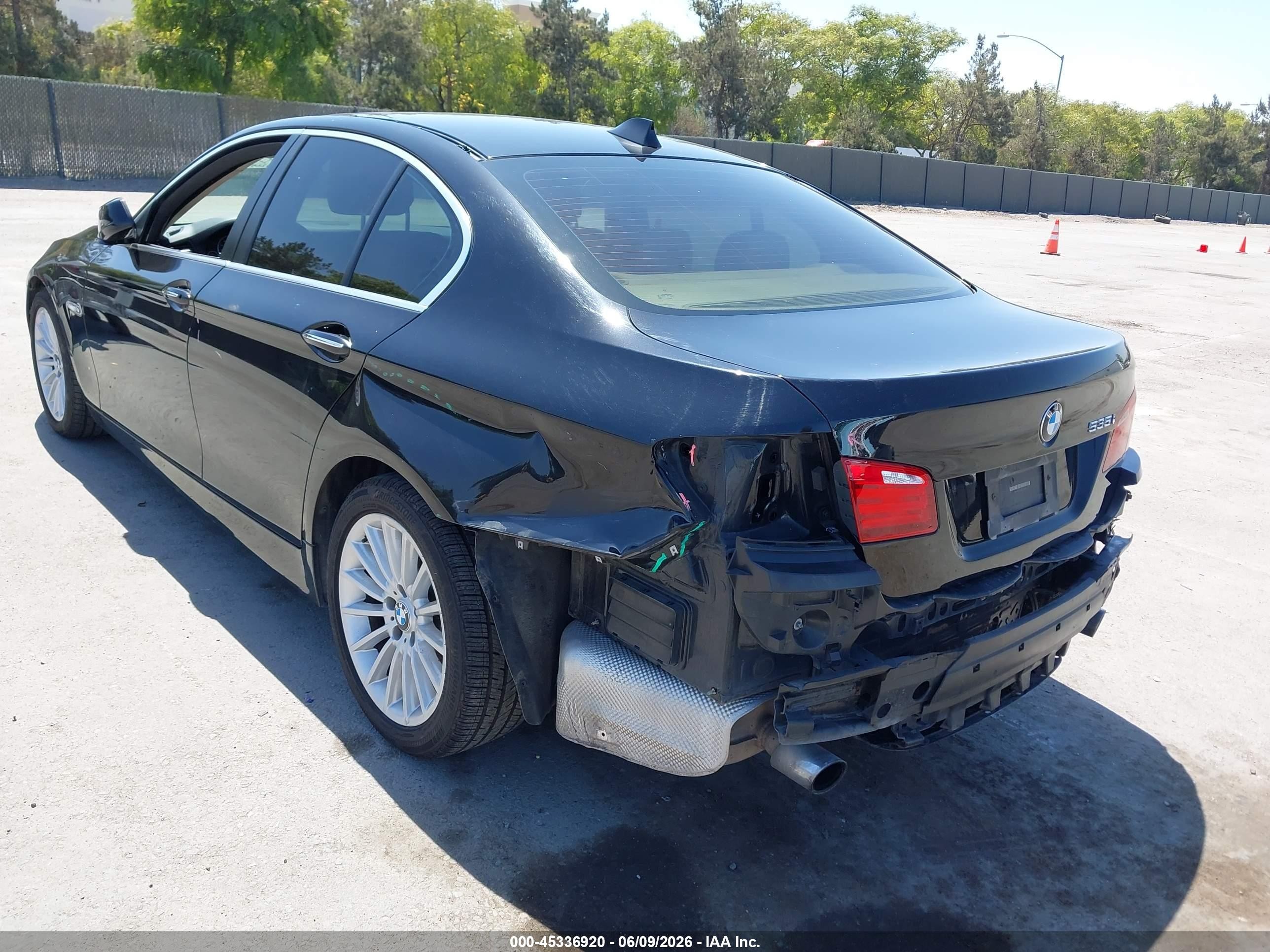 2011 Bmw 535i   Black vin: WBAFR7C5XBC266169