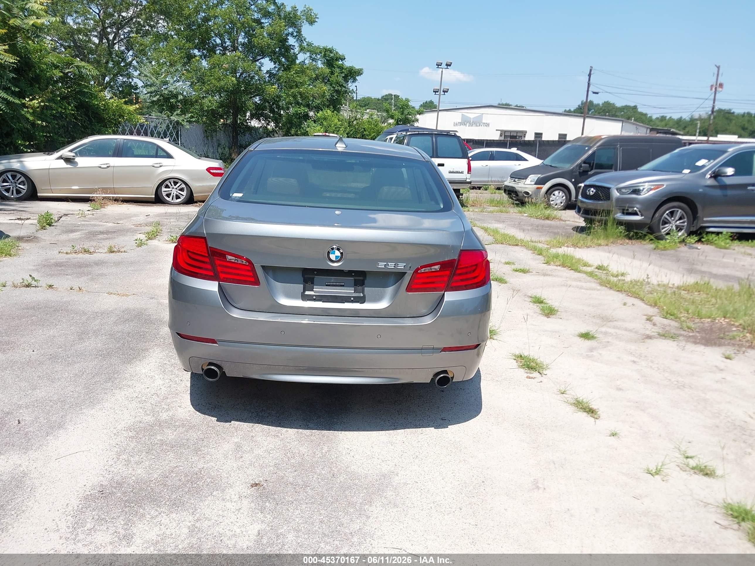 2011 Bmw 535i   Серебряный vin: WBAFR7C5XBC801338