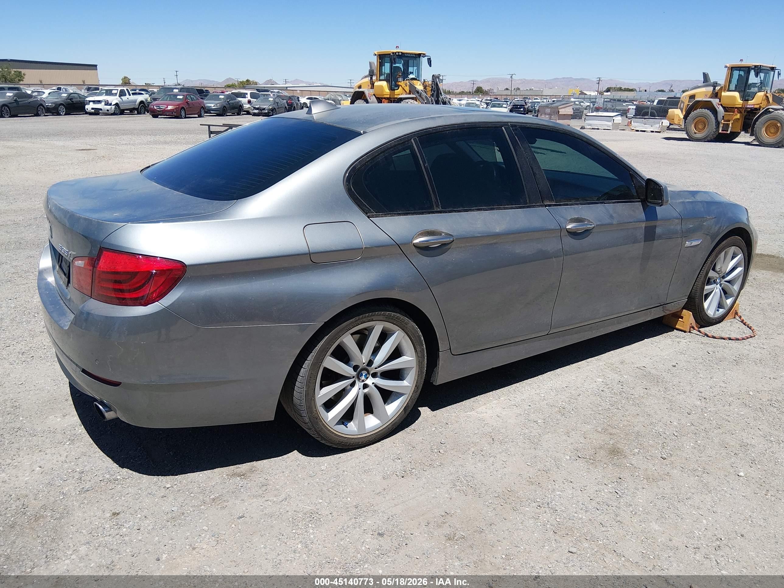 2011 Bmw 535i   Серый vin: WBAFR7C5XBC802912