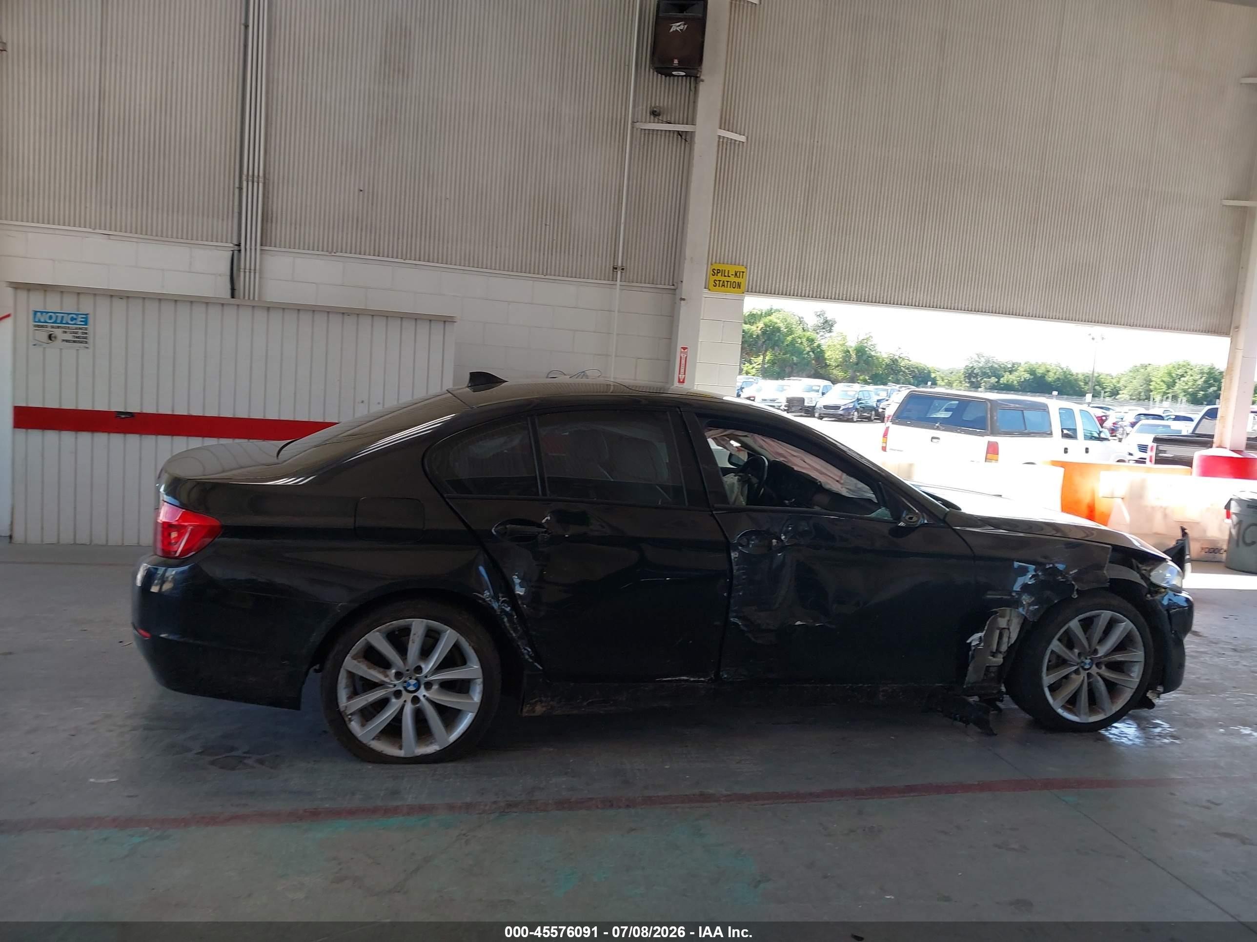 2011 Bmw 535i   Black vin: WBAFR7C5XBC804501