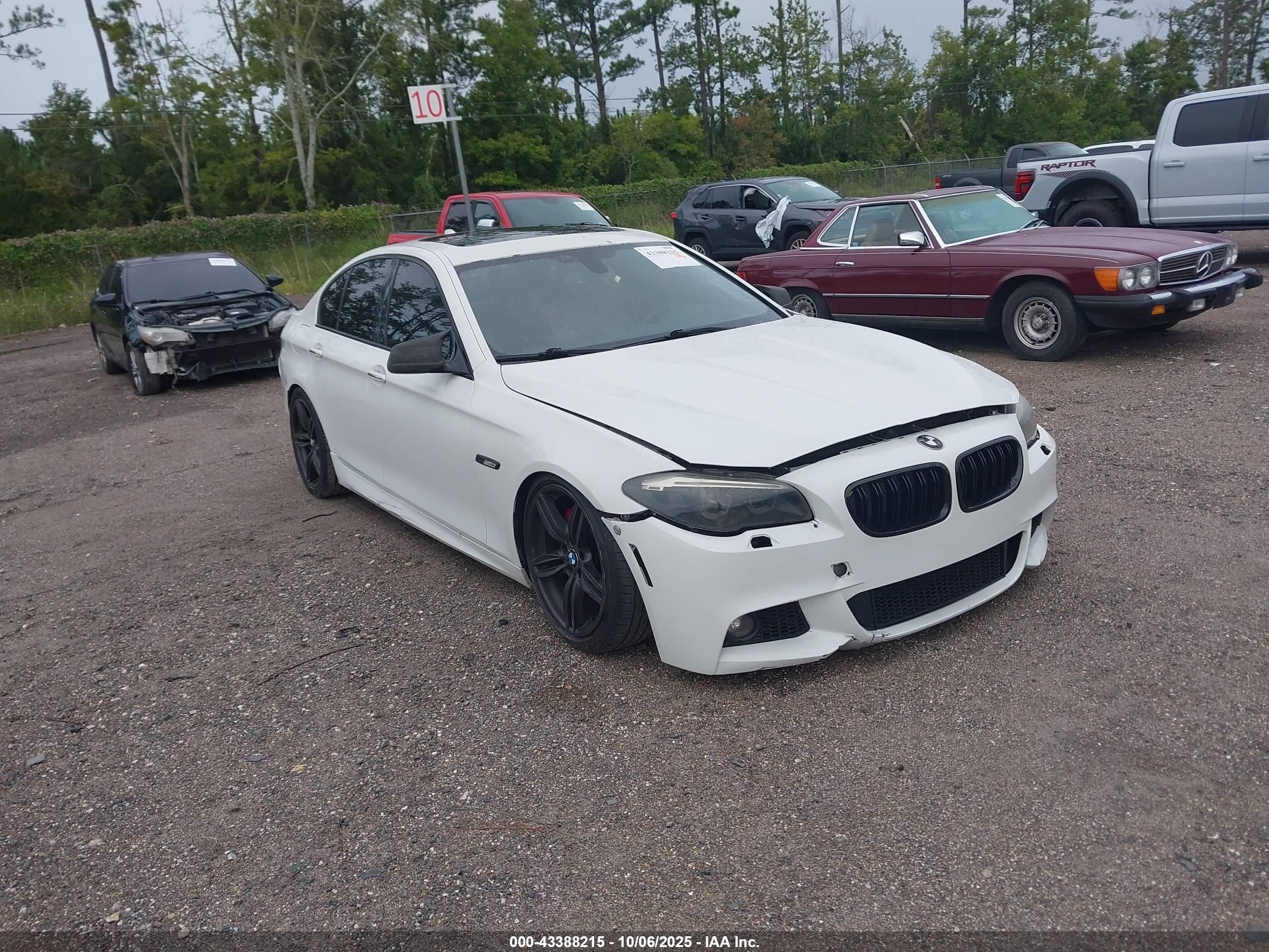 2013 Bmw 535i   White vin: WBAFR7C5XDC820376
