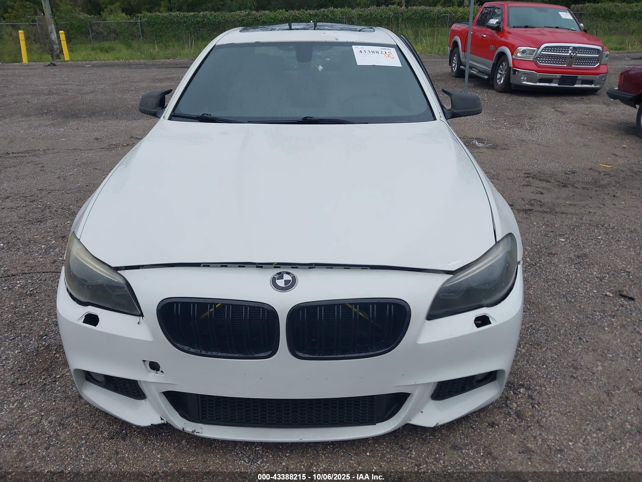 2013 Bmw 535i   White vin: WBAFR7C5XDC820376