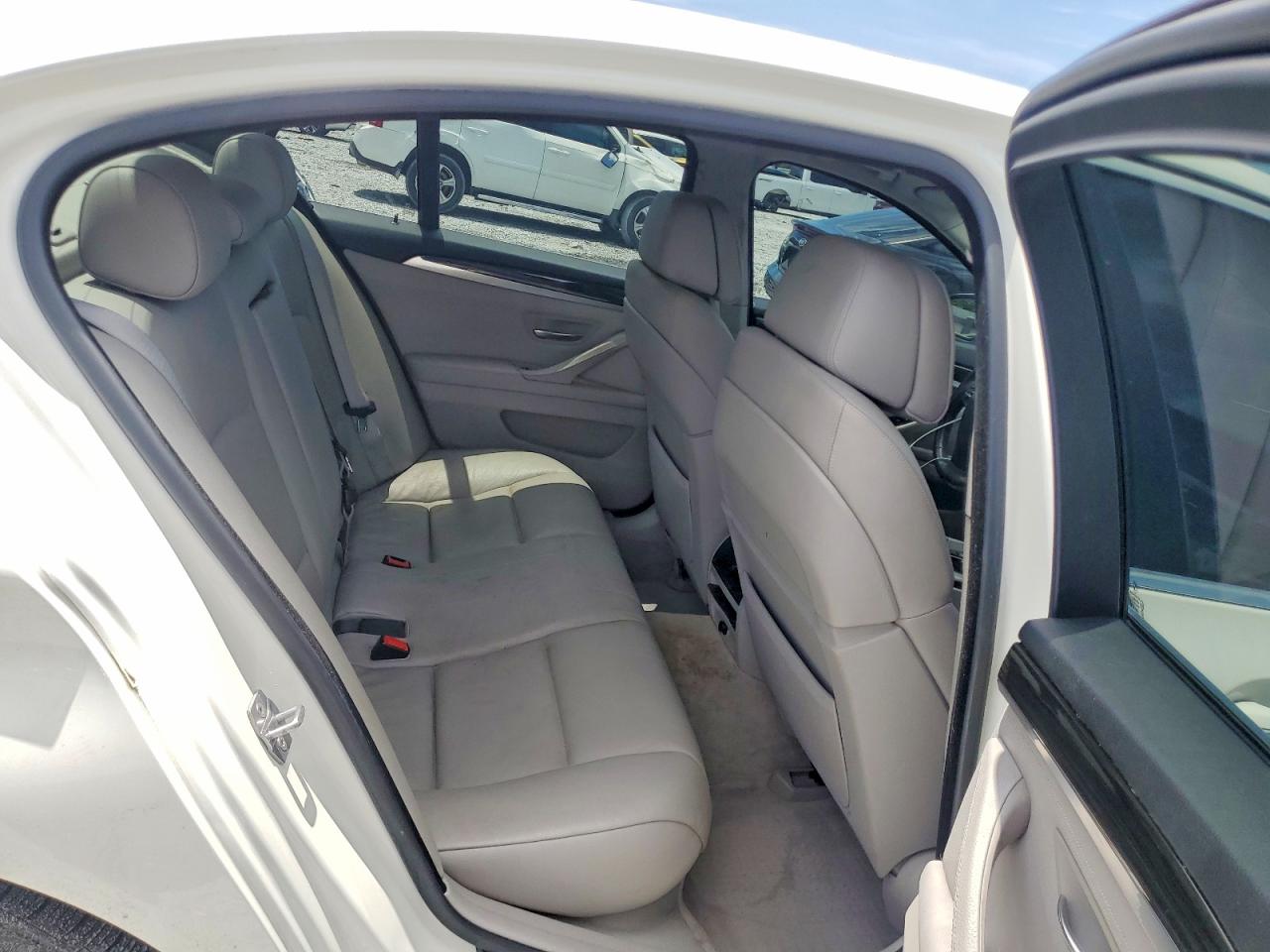 2013 Bmw 535 I White vin: WBAFR7C5XDC823293