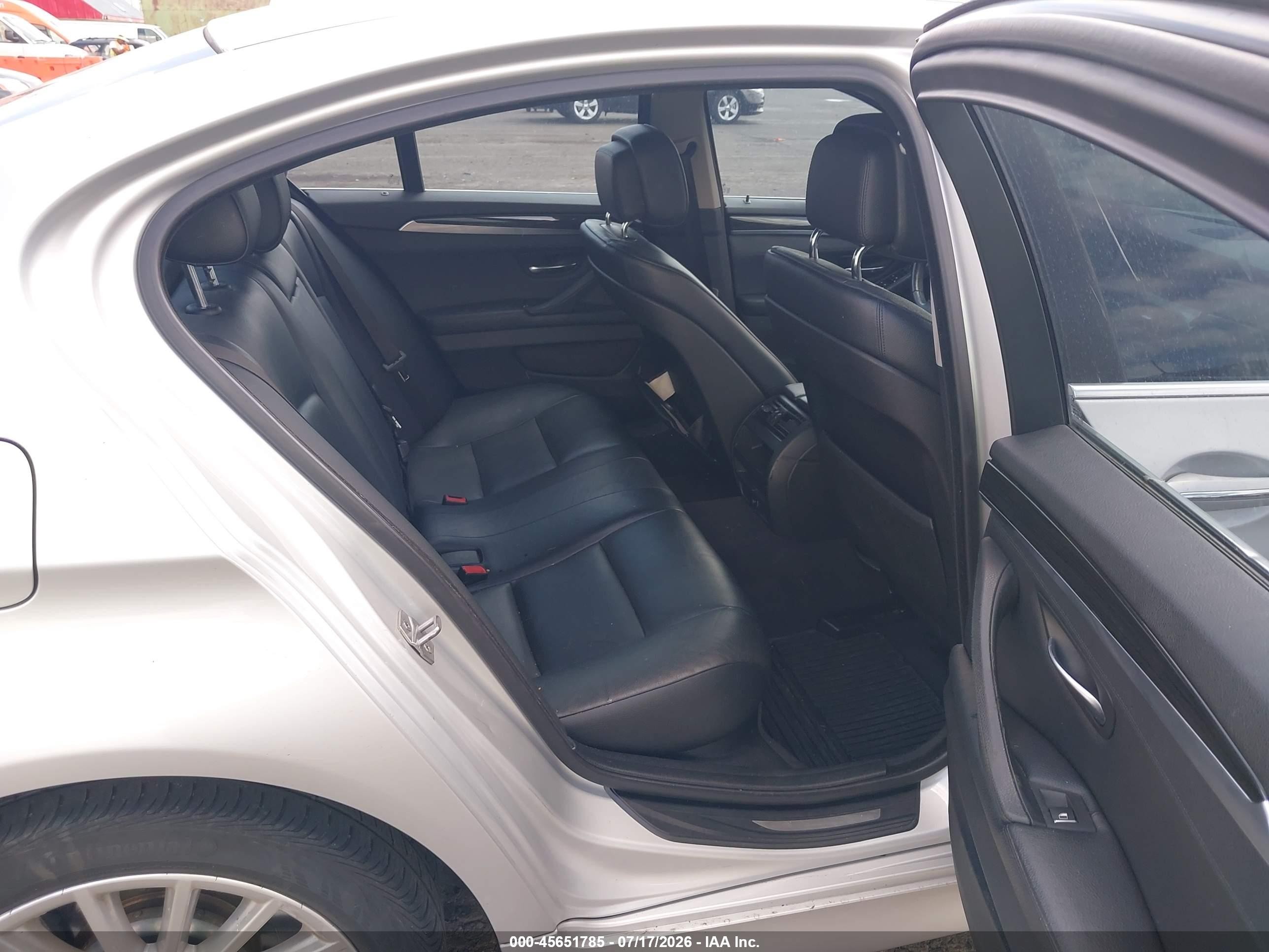 2013 Bmw 535i   Silver vin: WBAFR7C5XDC824069