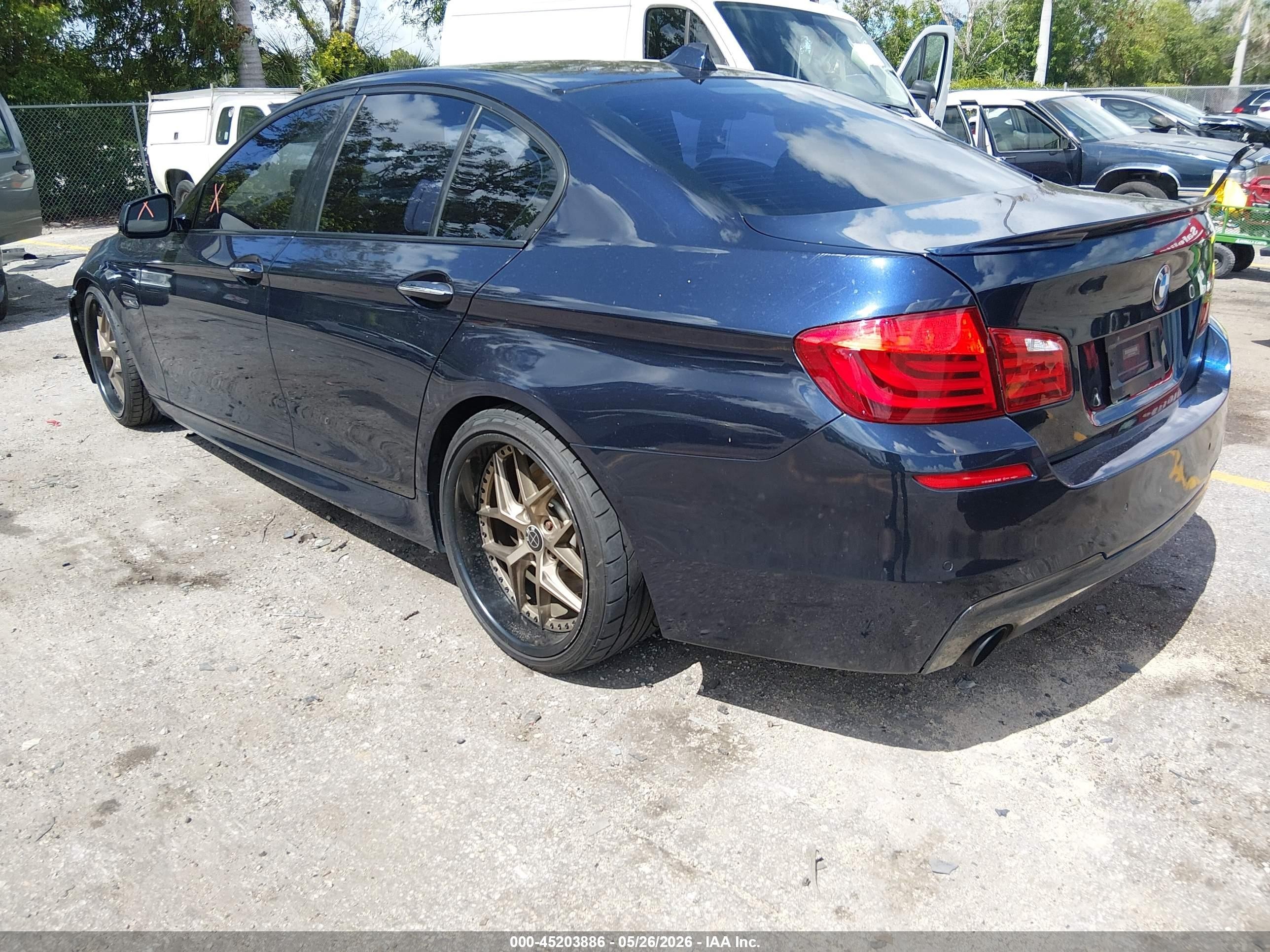 2013 Bmw 535i   Blue vin: WBAFR7C5XDC824329