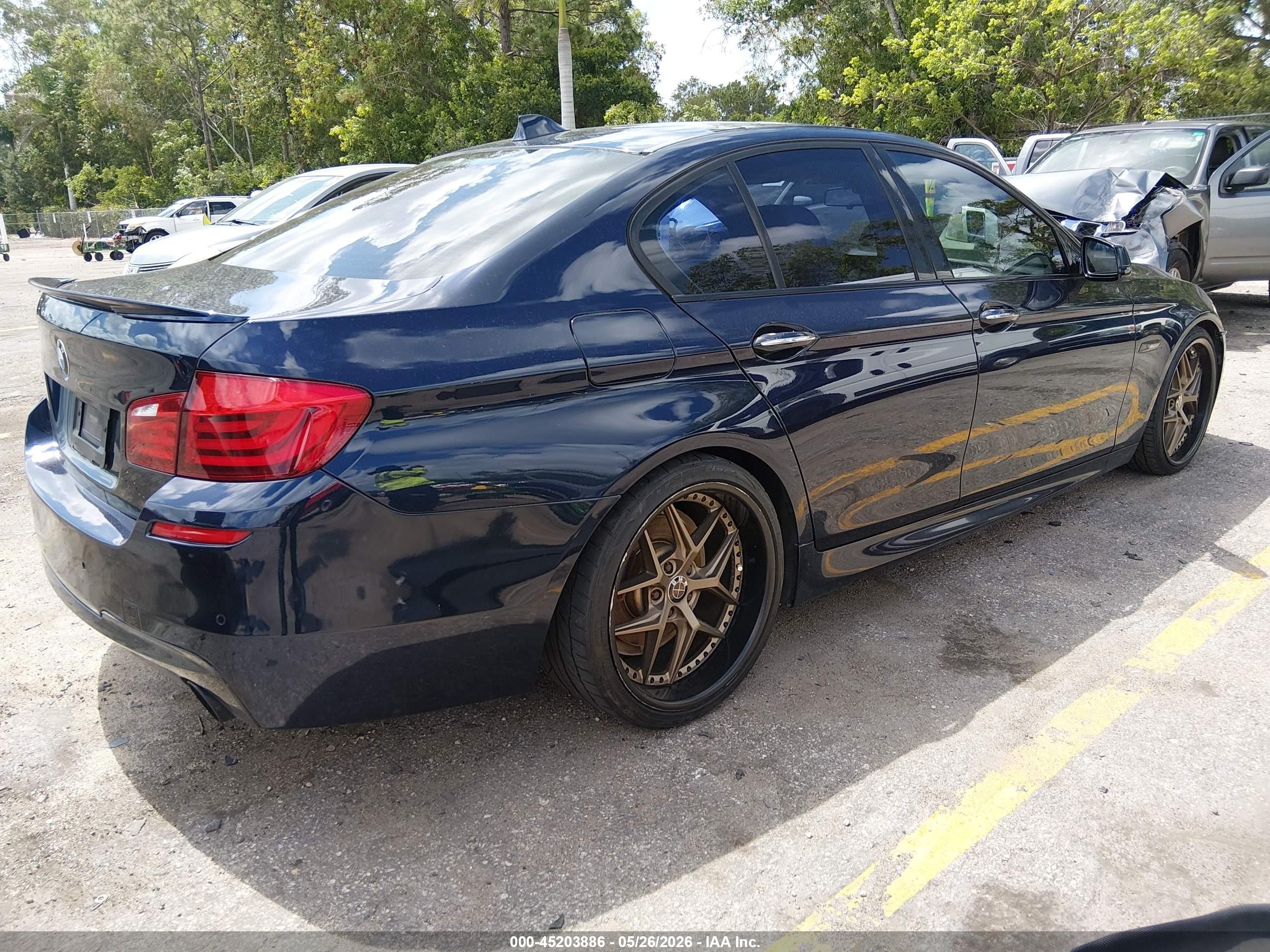 2013 Bmw 535i   Blue vin: WBAFR7C5XDC824329