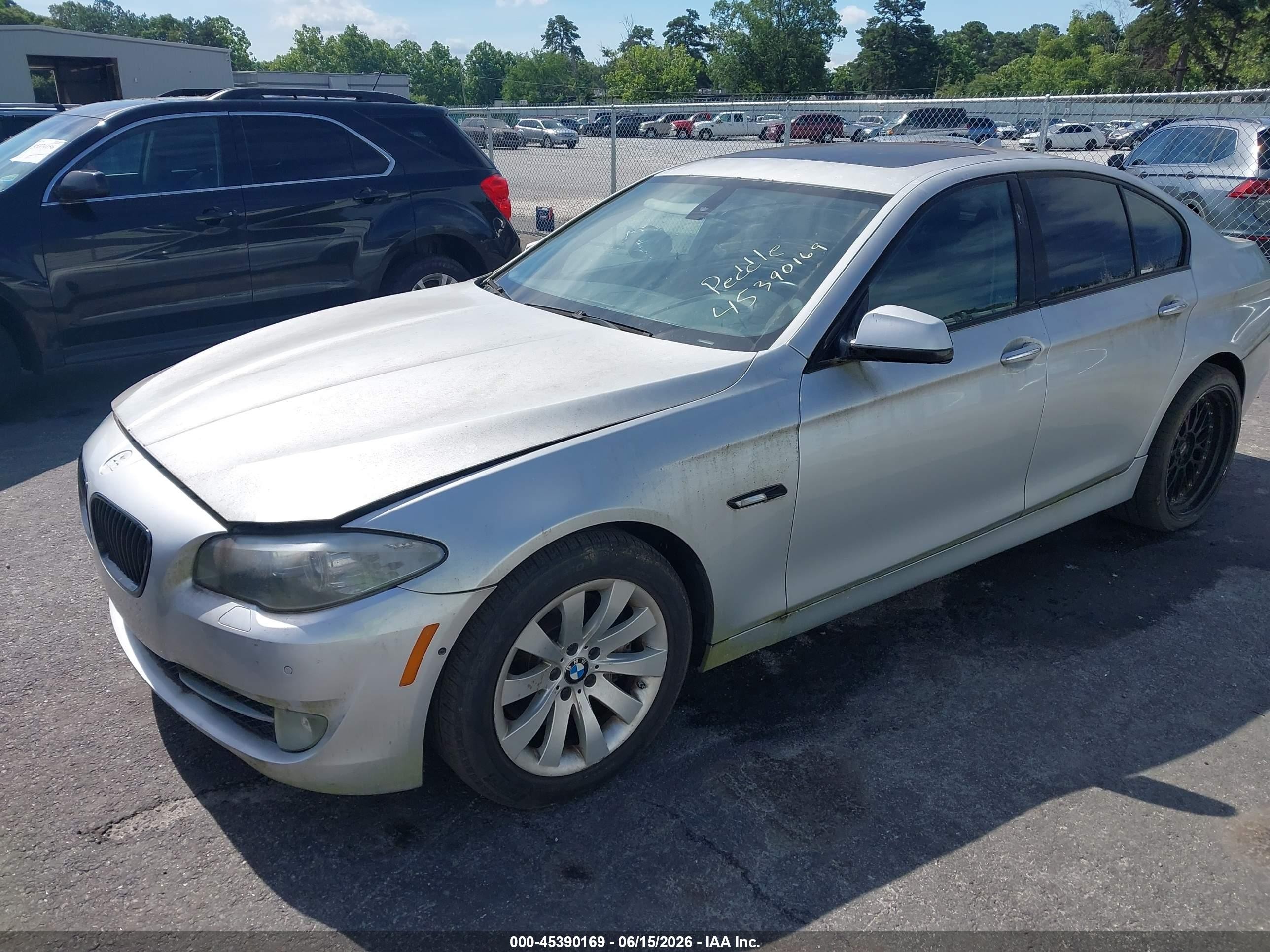 2011 Bmw 550i   Silver vin: WBAFR9C50BC270551