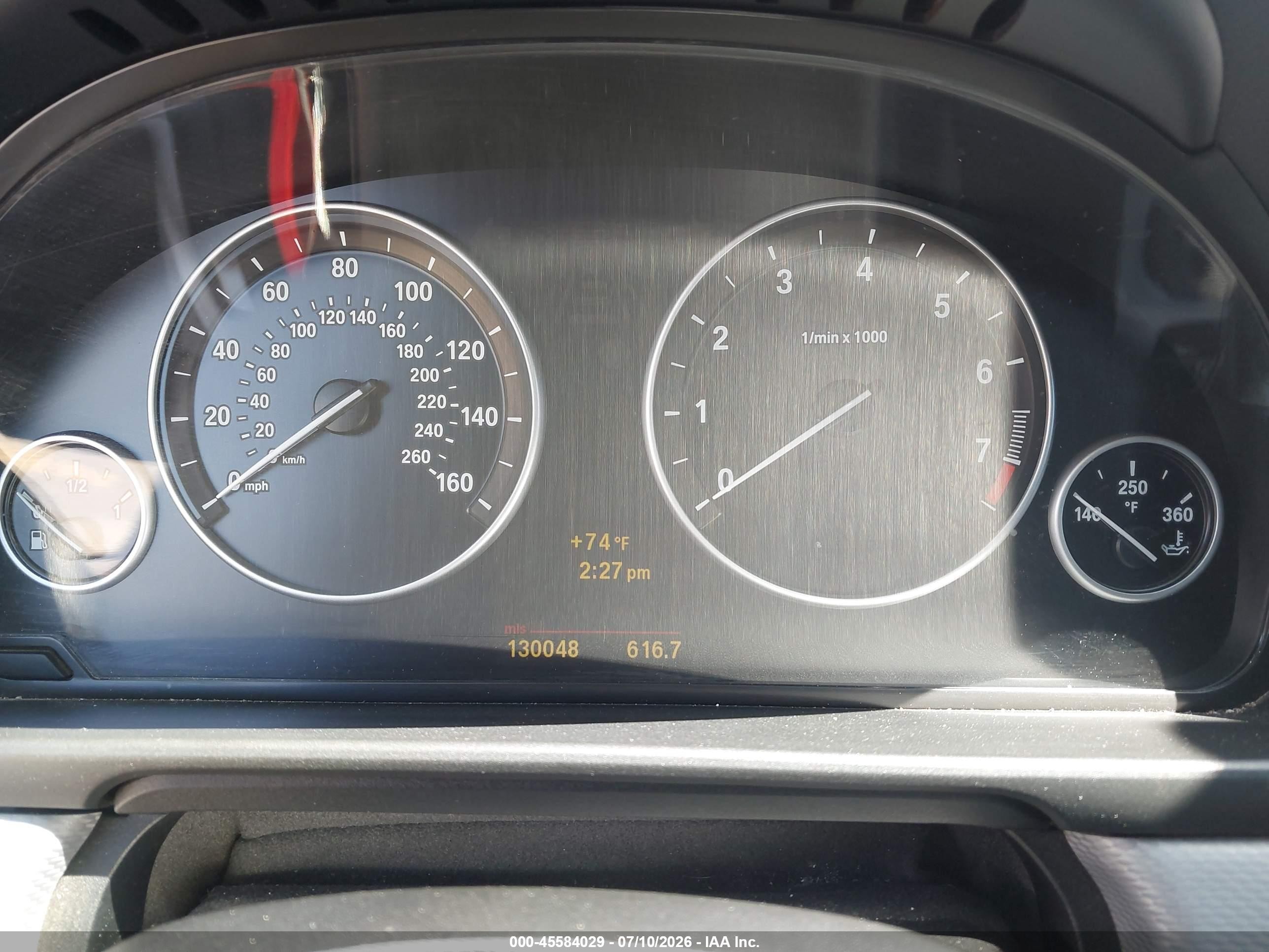2011 Bmw 550i   Белый vin: WBAFR9C51BC757547