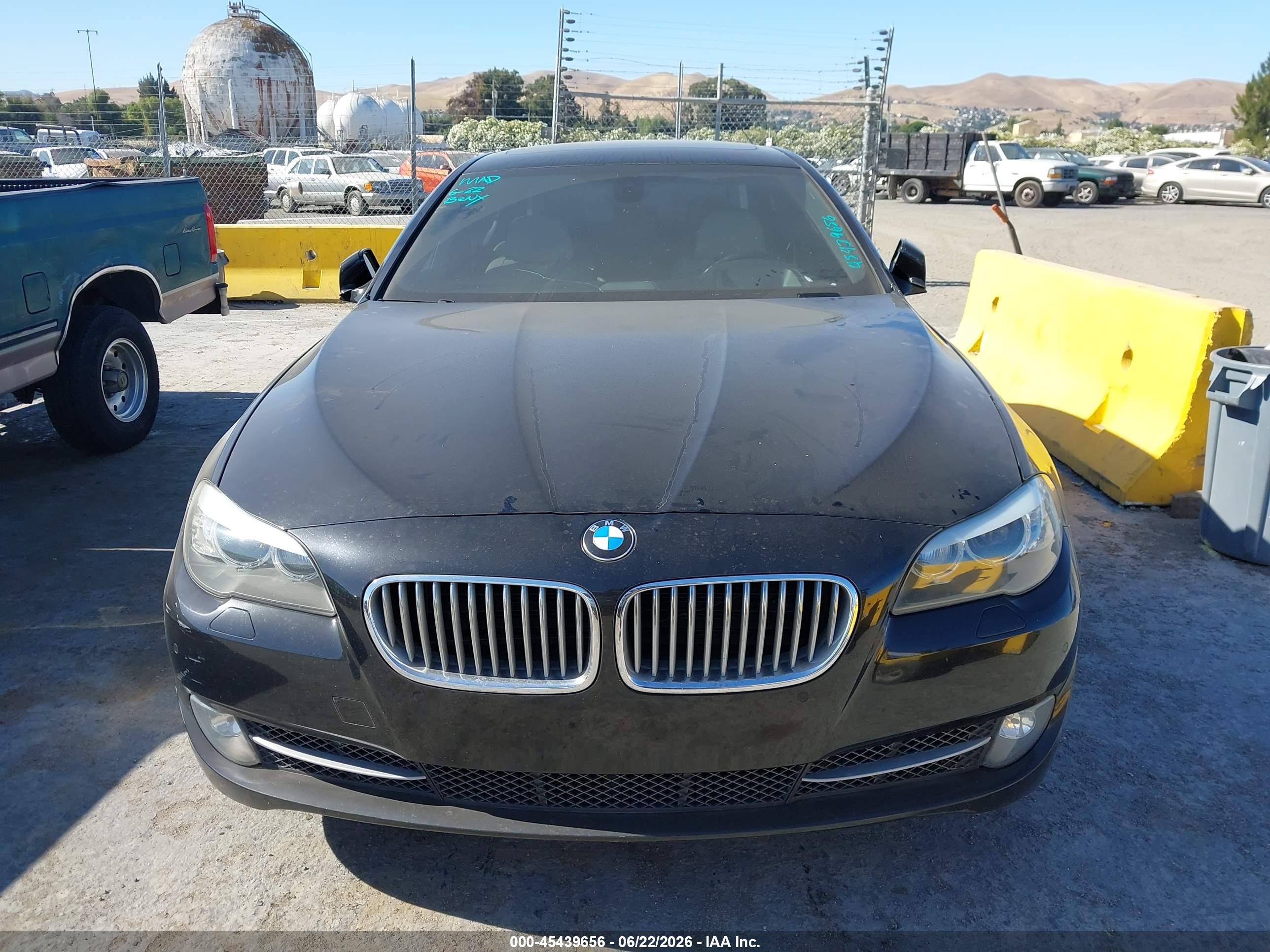 2012 Bmw 550i   Black vin: WBAFR9C51CDV58588