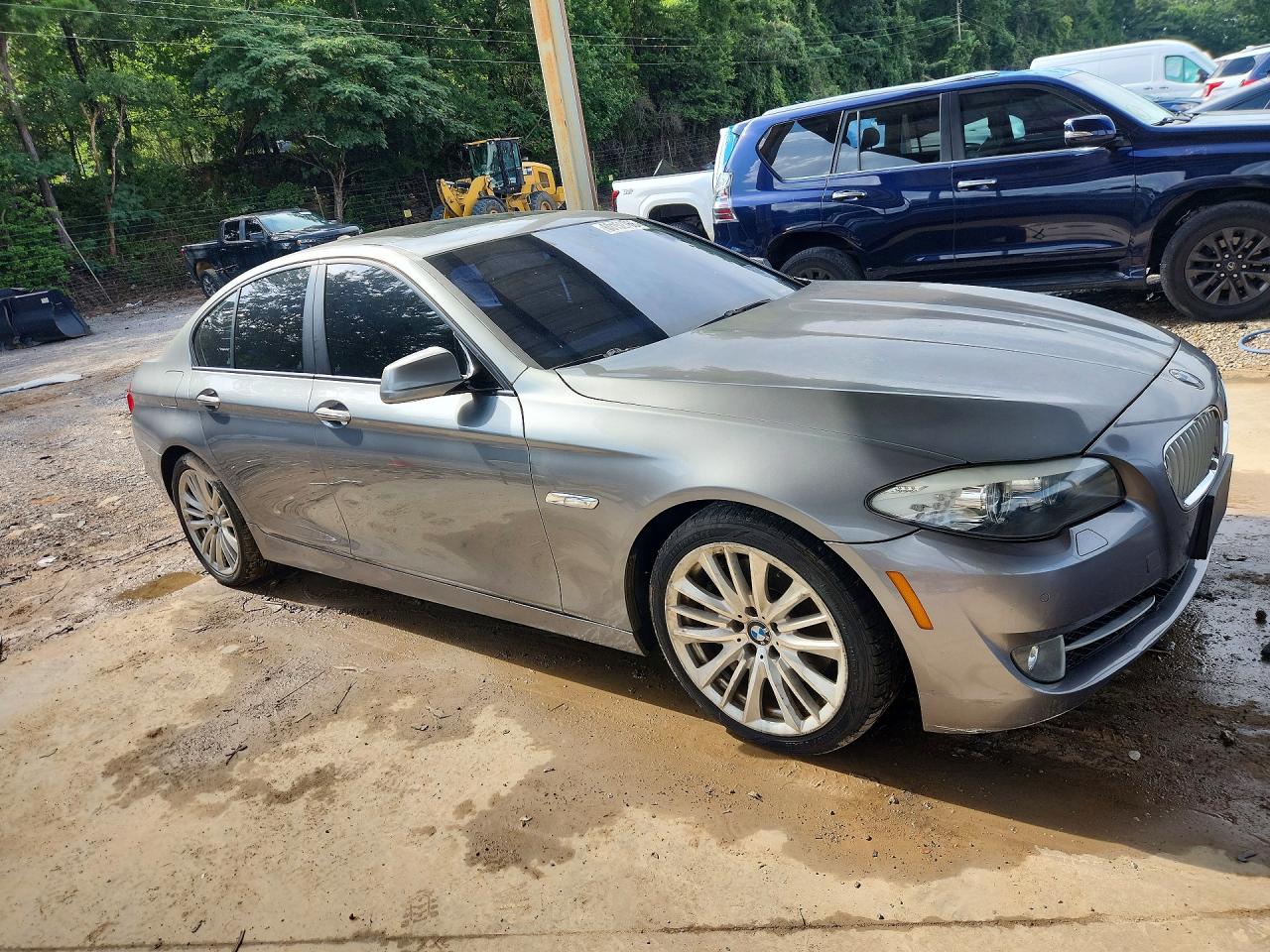 2011 Bmw 550 I Gray vin: WBAFR9C52BC270857