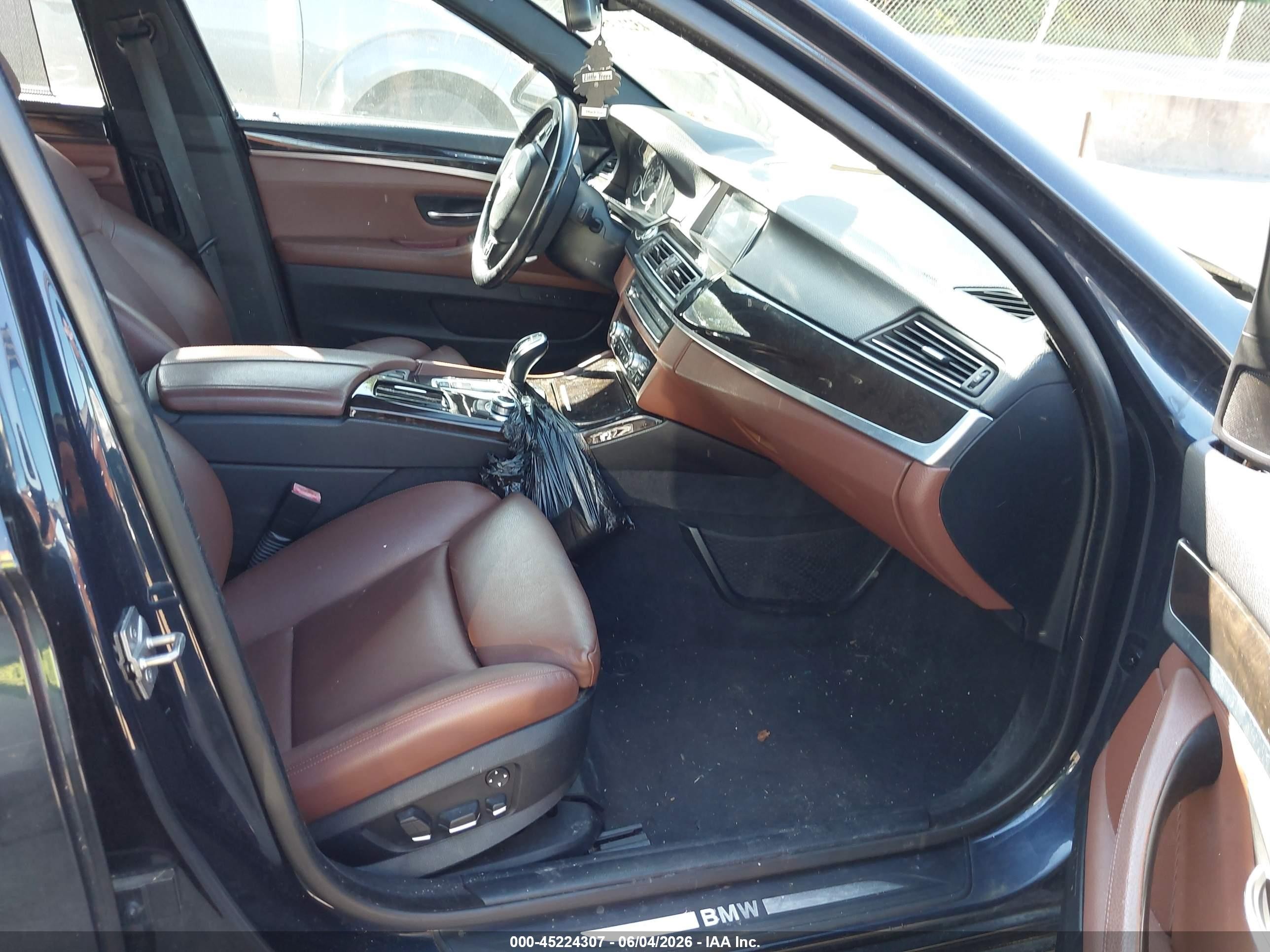 2011 Bmw 550i   Синий vin: WBAFR9C52BC599672
