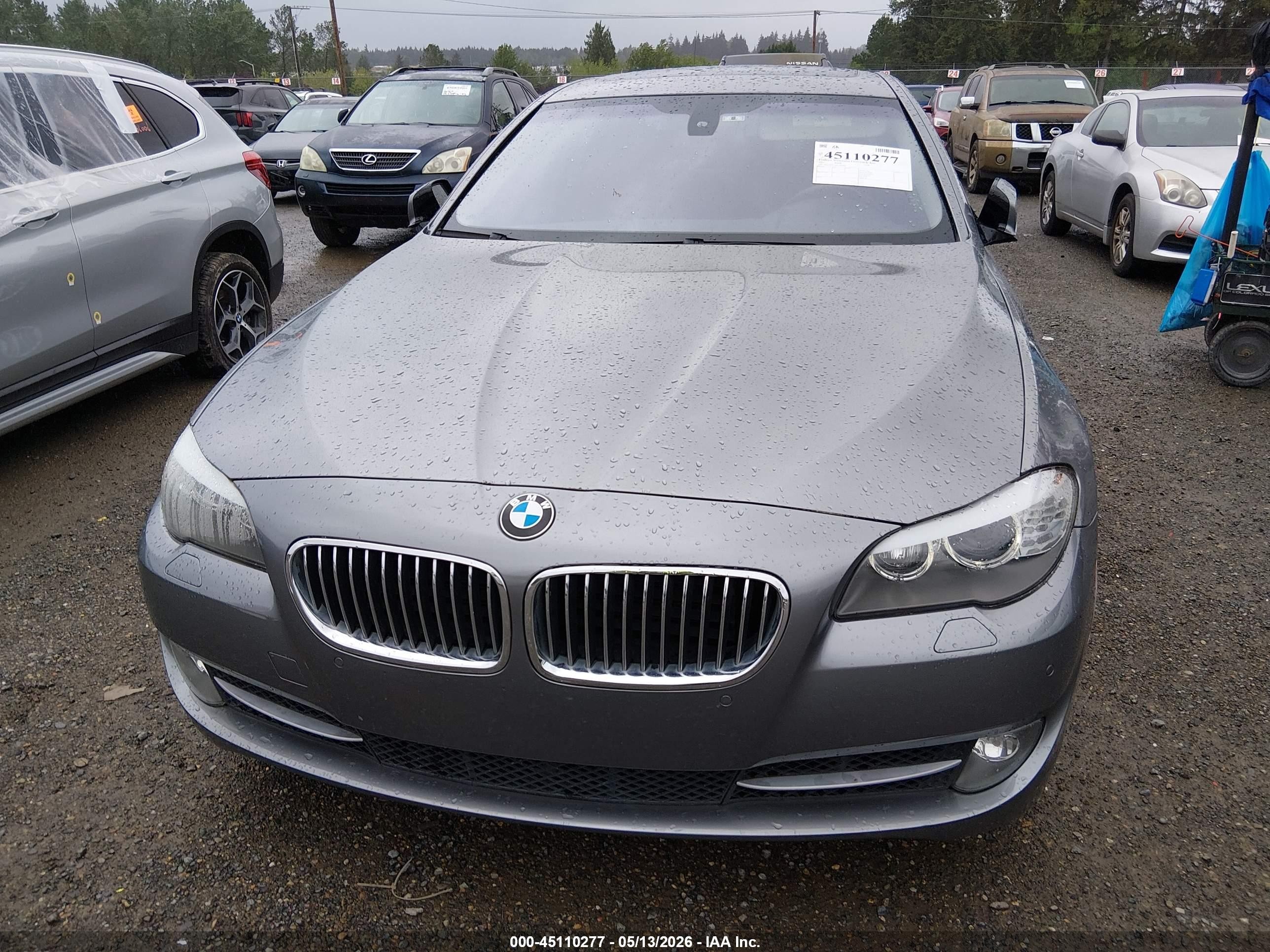 2011 Bmw 550i   Silver vin: WBAFR9C52BC599798