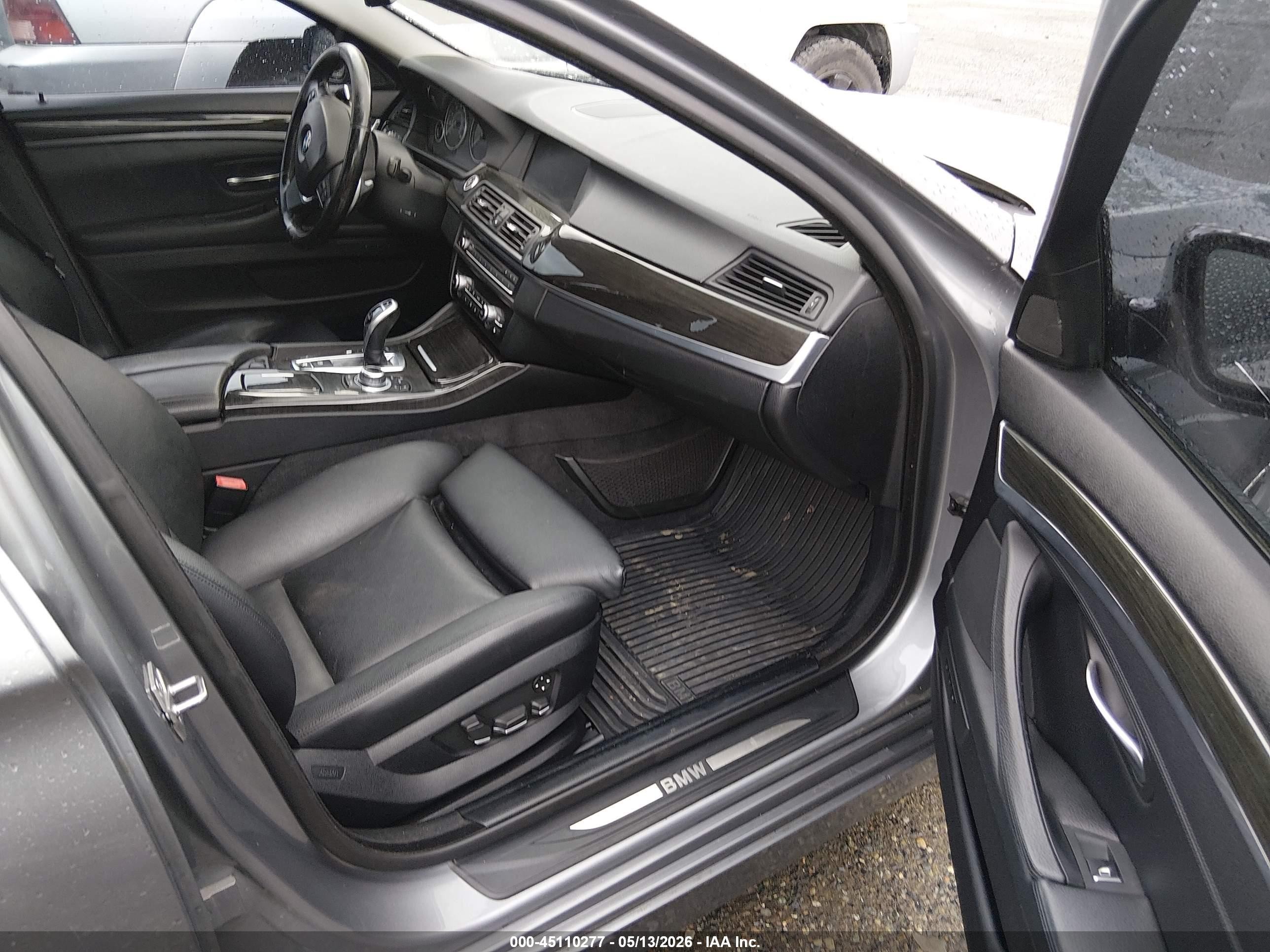 2011 Bmw 550i   Silver vin: WBAFR9C52BC599798
