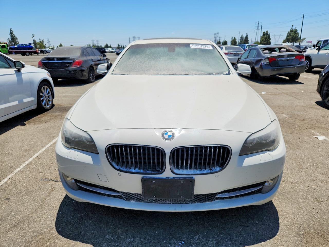 2011 Bmw 550 I White vin: WBAFR9C52BC618267