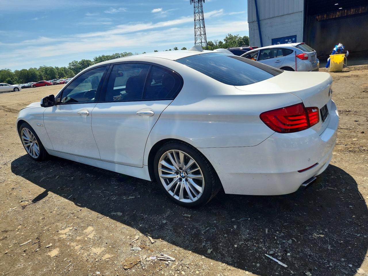 2011 Bmw 550 I White vin: WBAFR9C52BC758710
