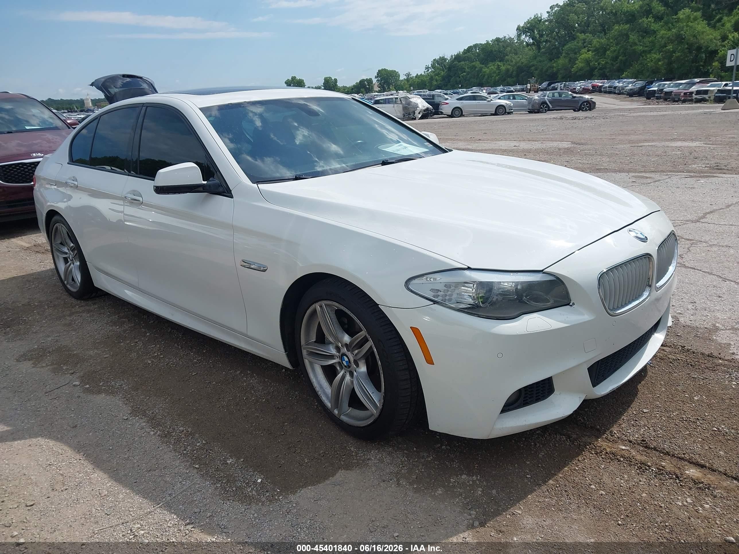 2013 Bmw 550i   White vin: WBAFR9C52DDX81014