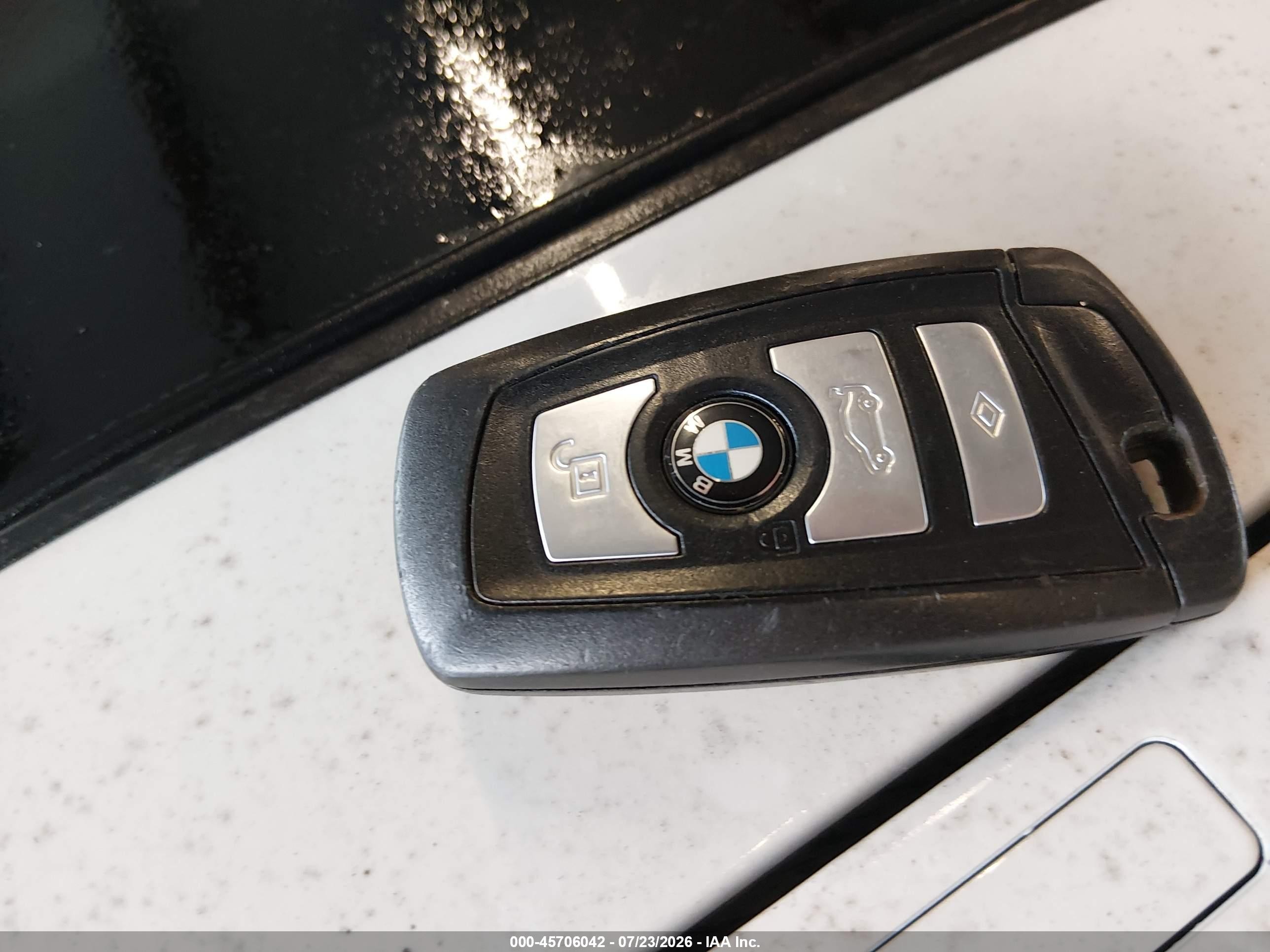 2011 Bmw 550i   White vin: WBAFR9C54BC617847